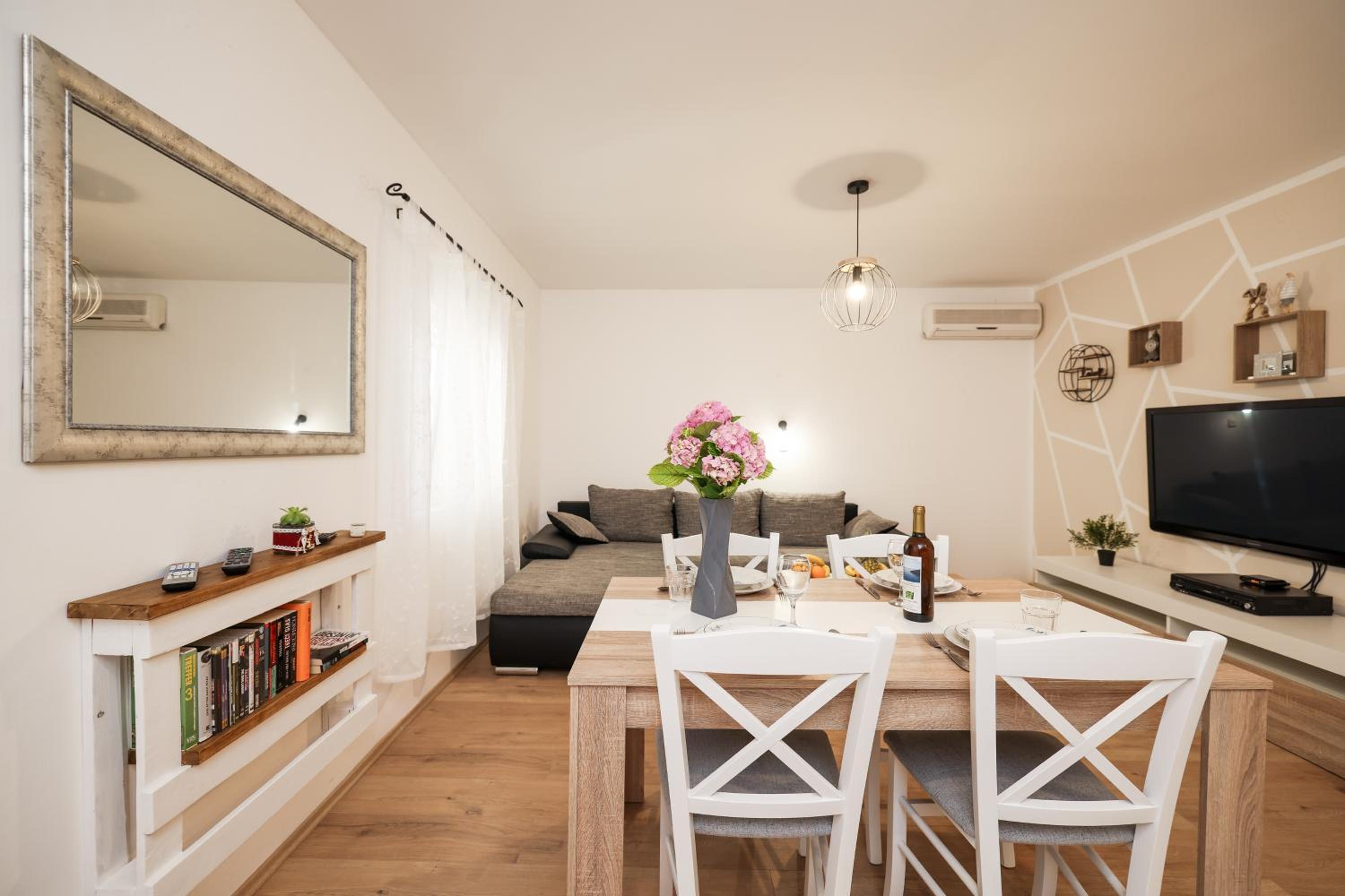Apartment Teo
