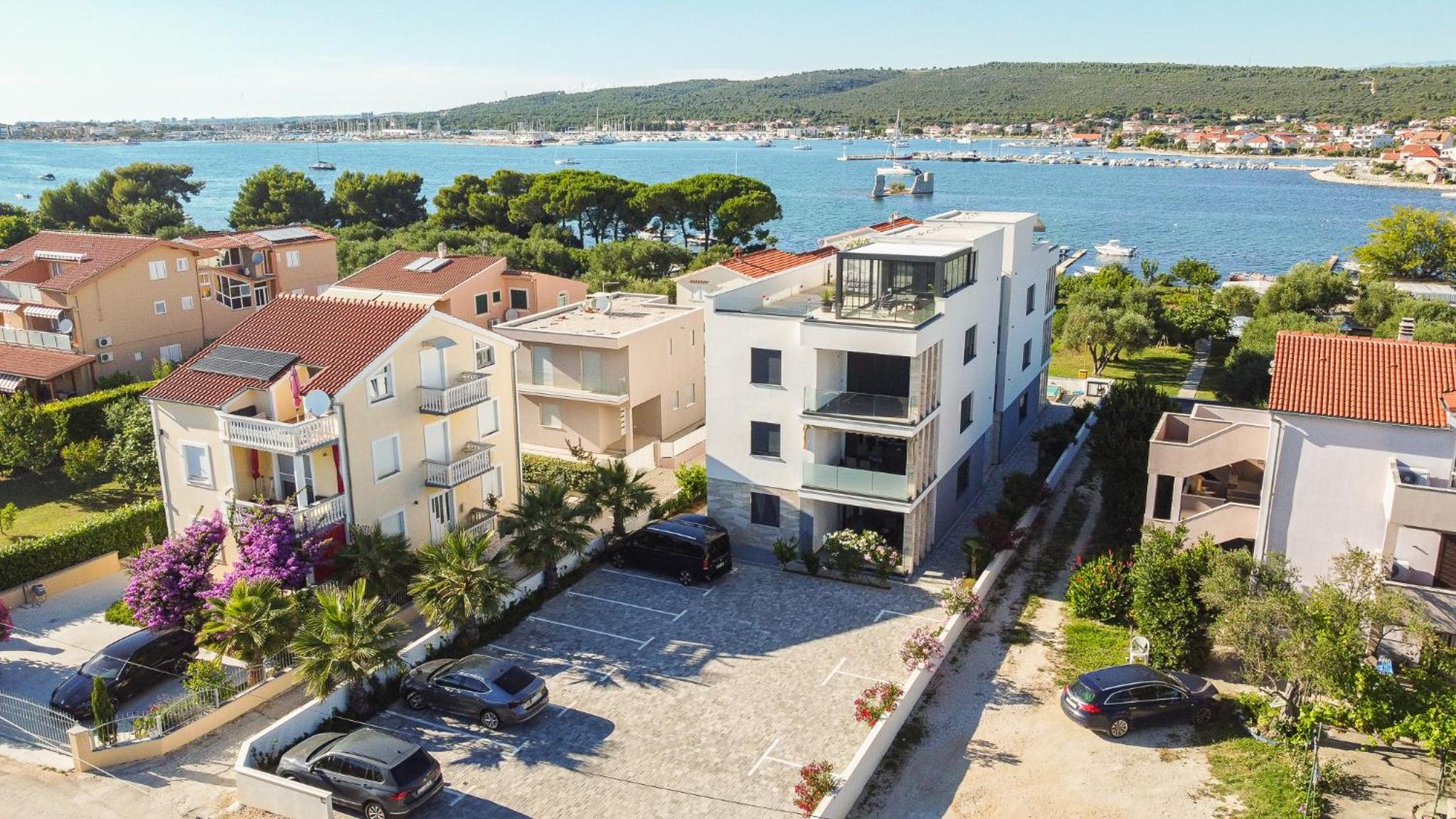 La Vista Azure by Belmont Realty