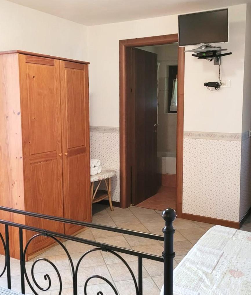 Cinque Abeti Agrialloggio Mountain Lake Iseo Hospitality view 5
