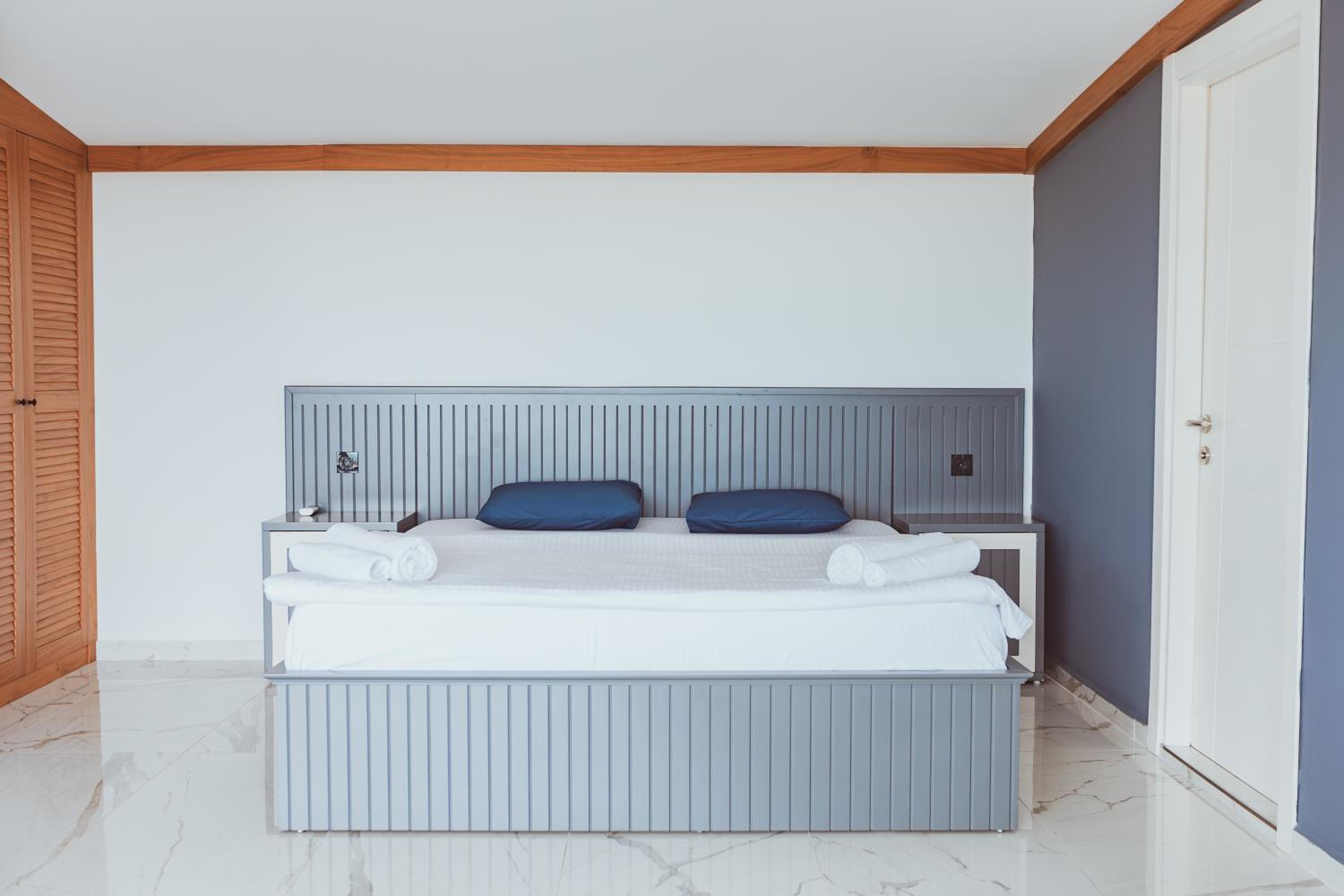 Royal Blue Istanbul - Luxury Villas