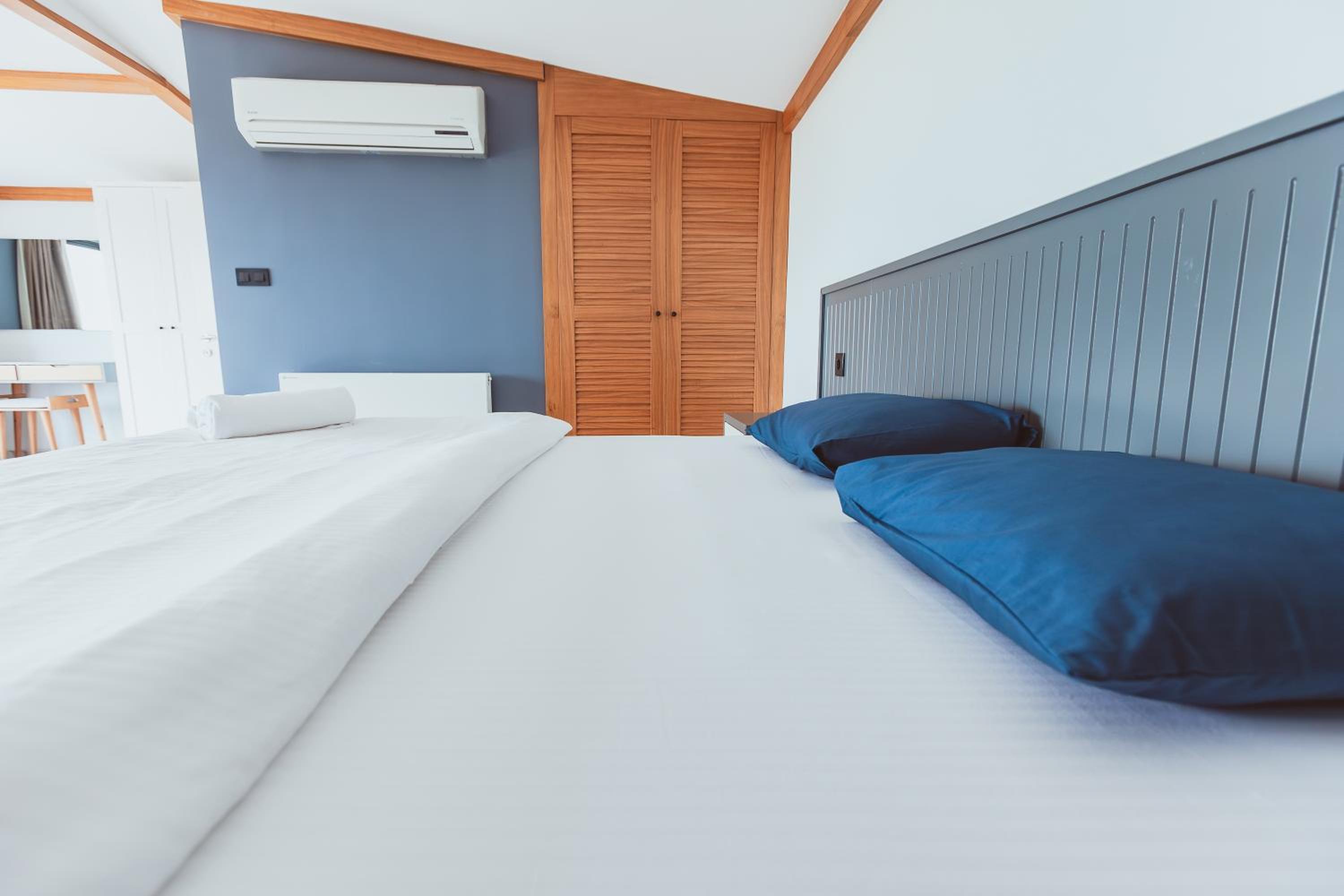Royal Blue Istanbul - Luxury Villas