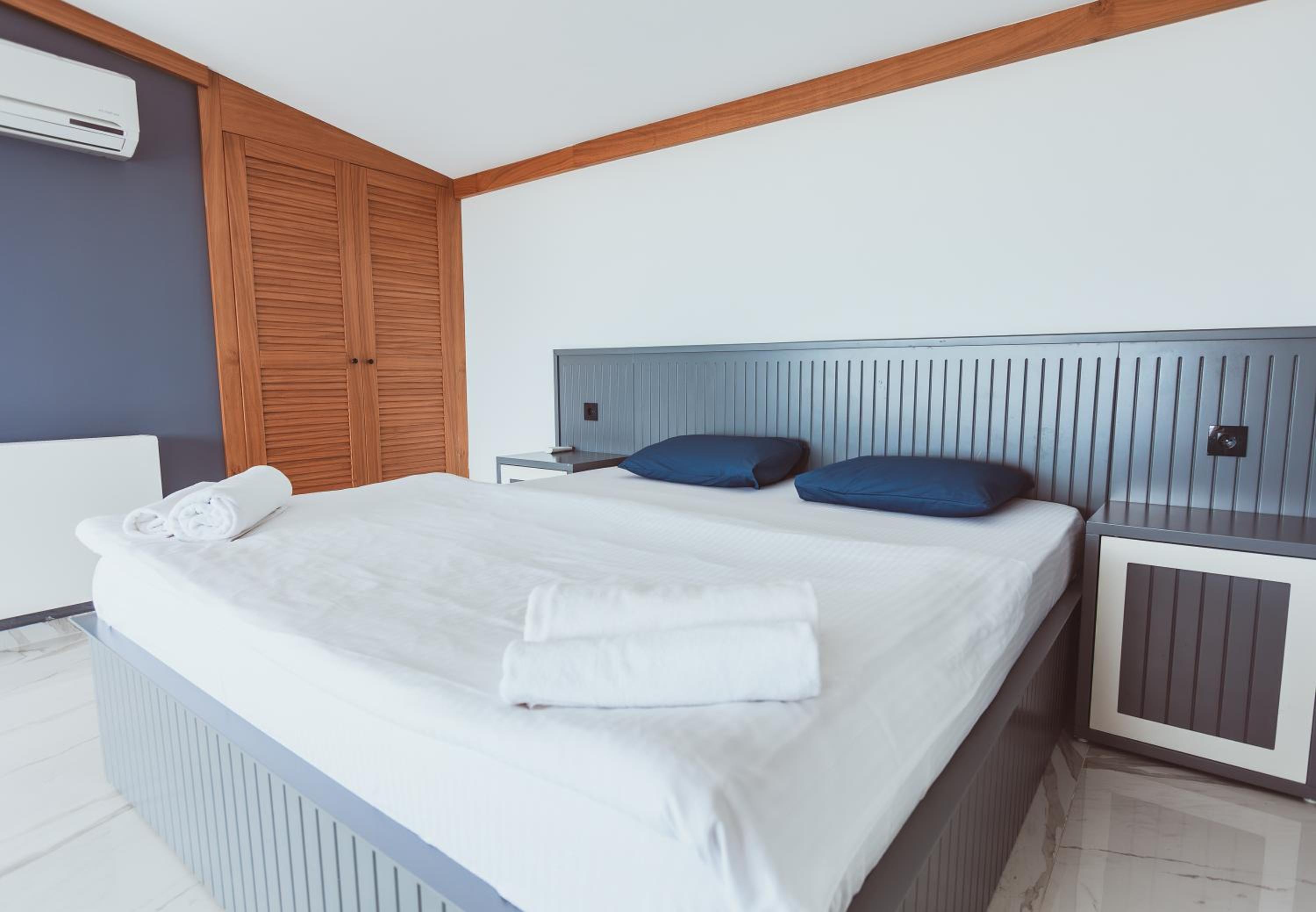 Royal Blue Istanbul - Luxury Villas