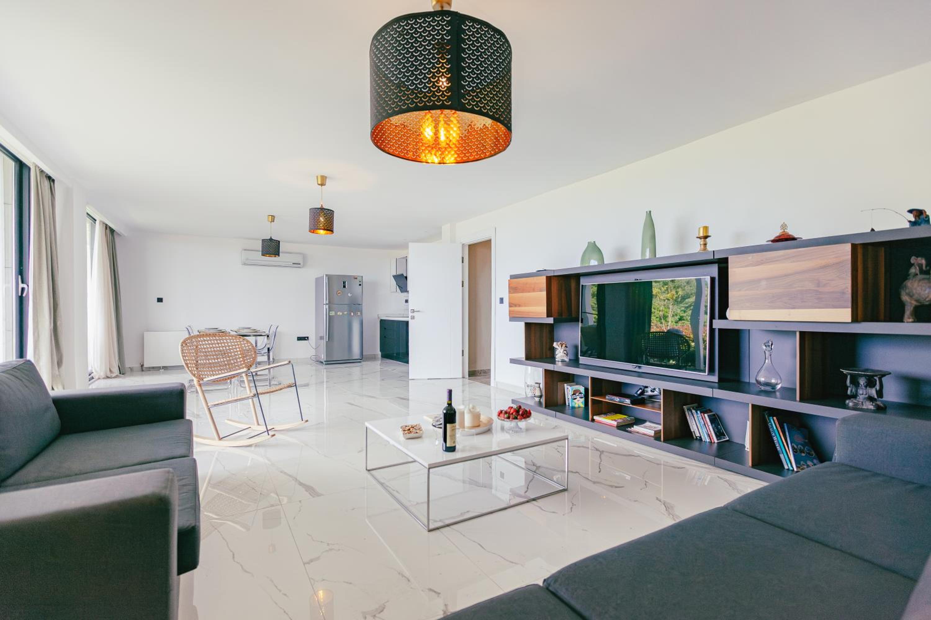 Royal Blue Istanbul - Luxury Villas