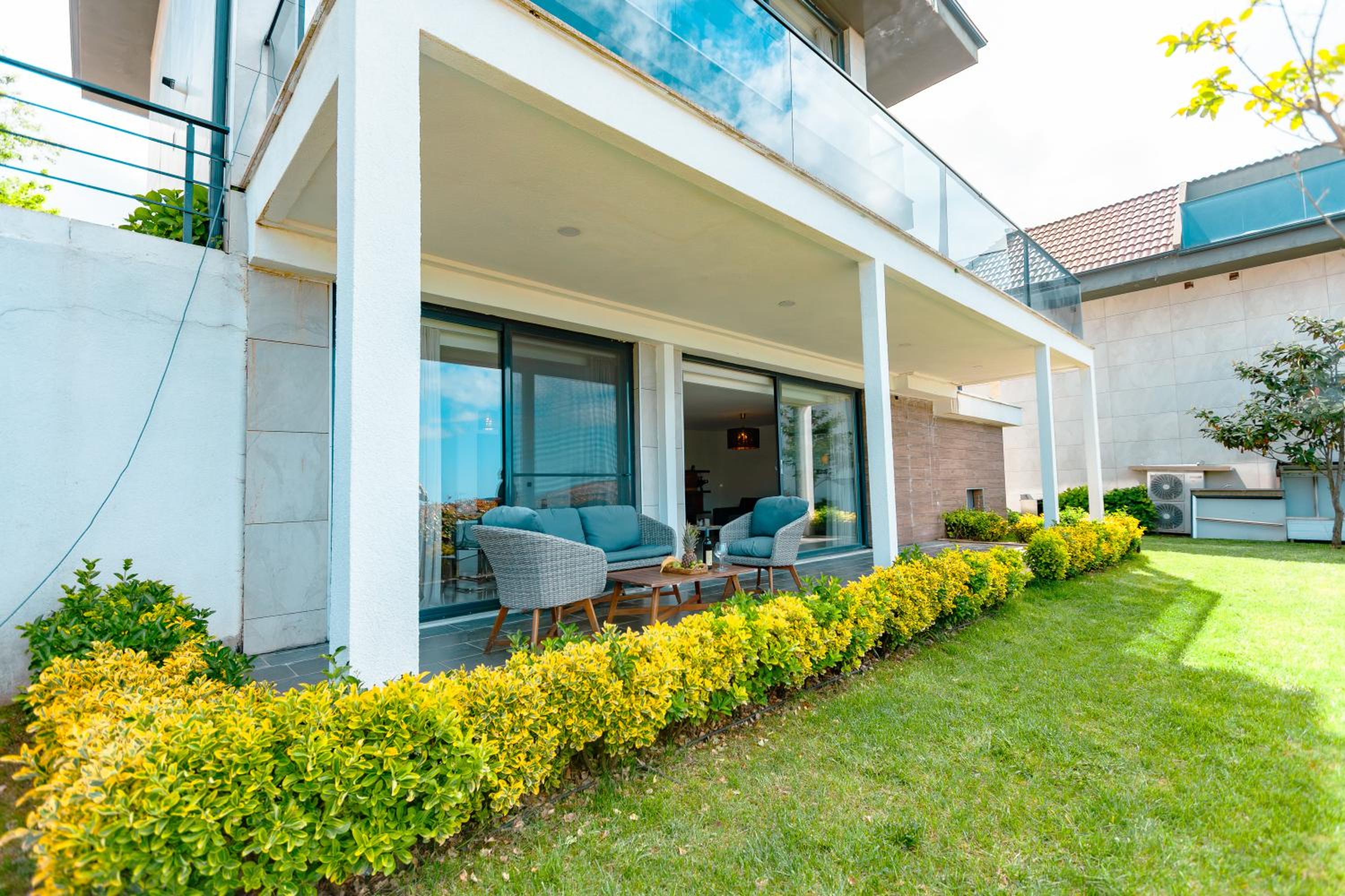 Royal Blue Istanbul - Luxury Villas