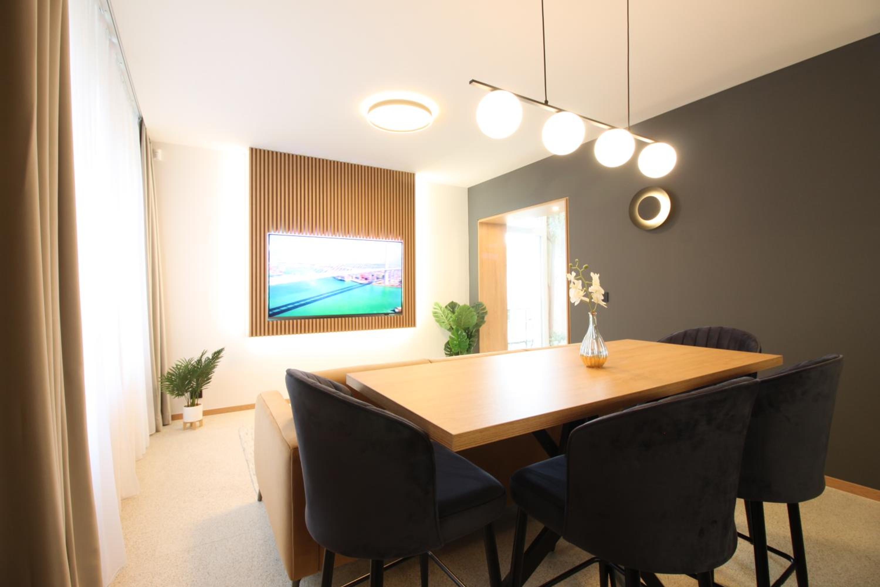 Flamingo Apartment