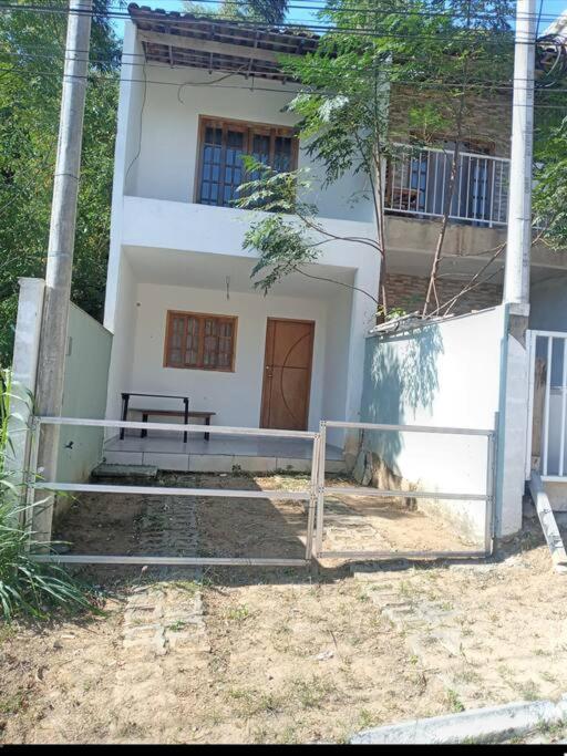 Casa em condomínio Guaratiba