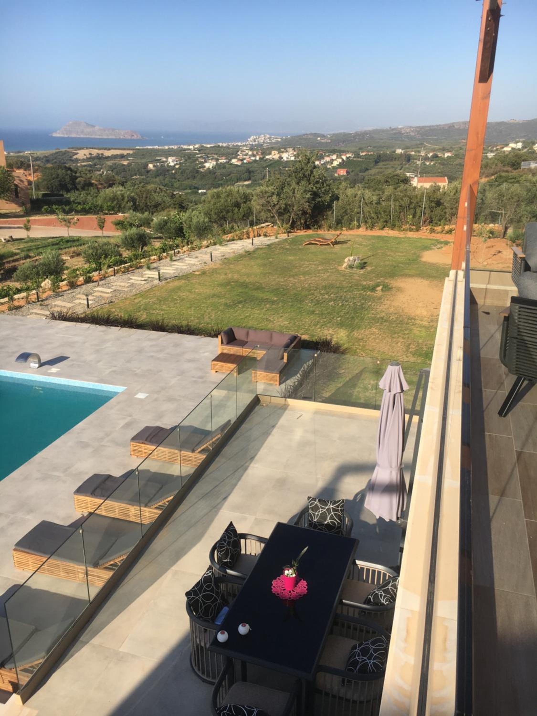 Afea Villas
