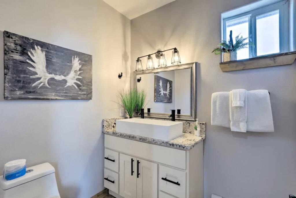 'Pagosa Elevated' Downtown Home view 5