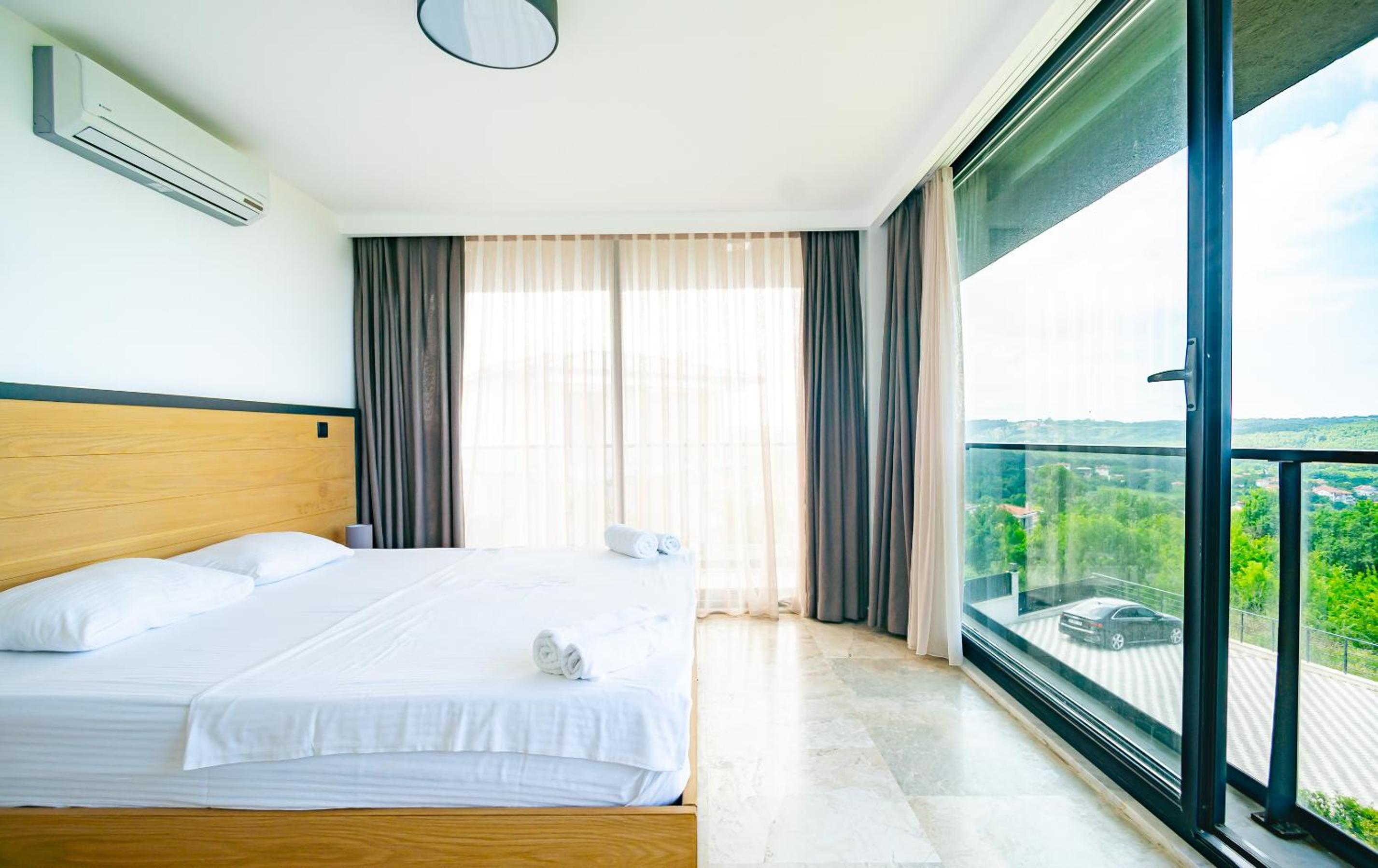 Royal Blue Istanbul - Luxury Villas