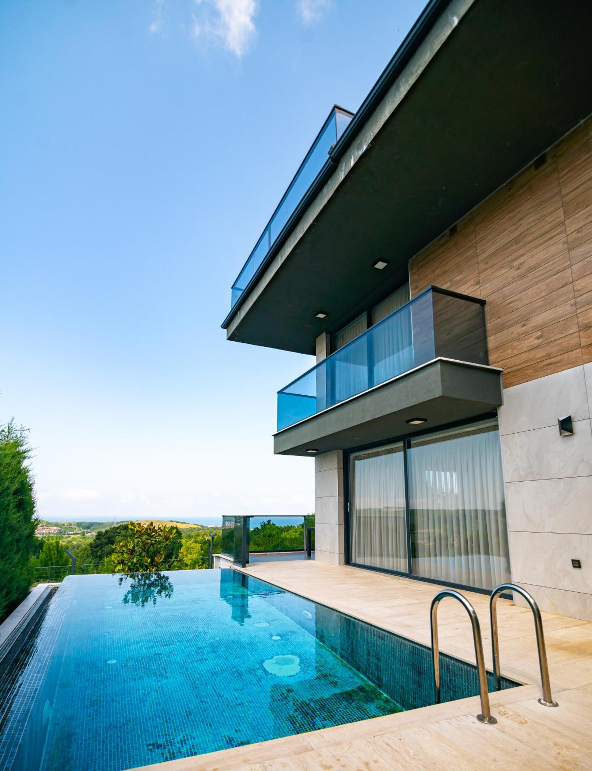 Royal Blue Istanbul - Luxury Villas