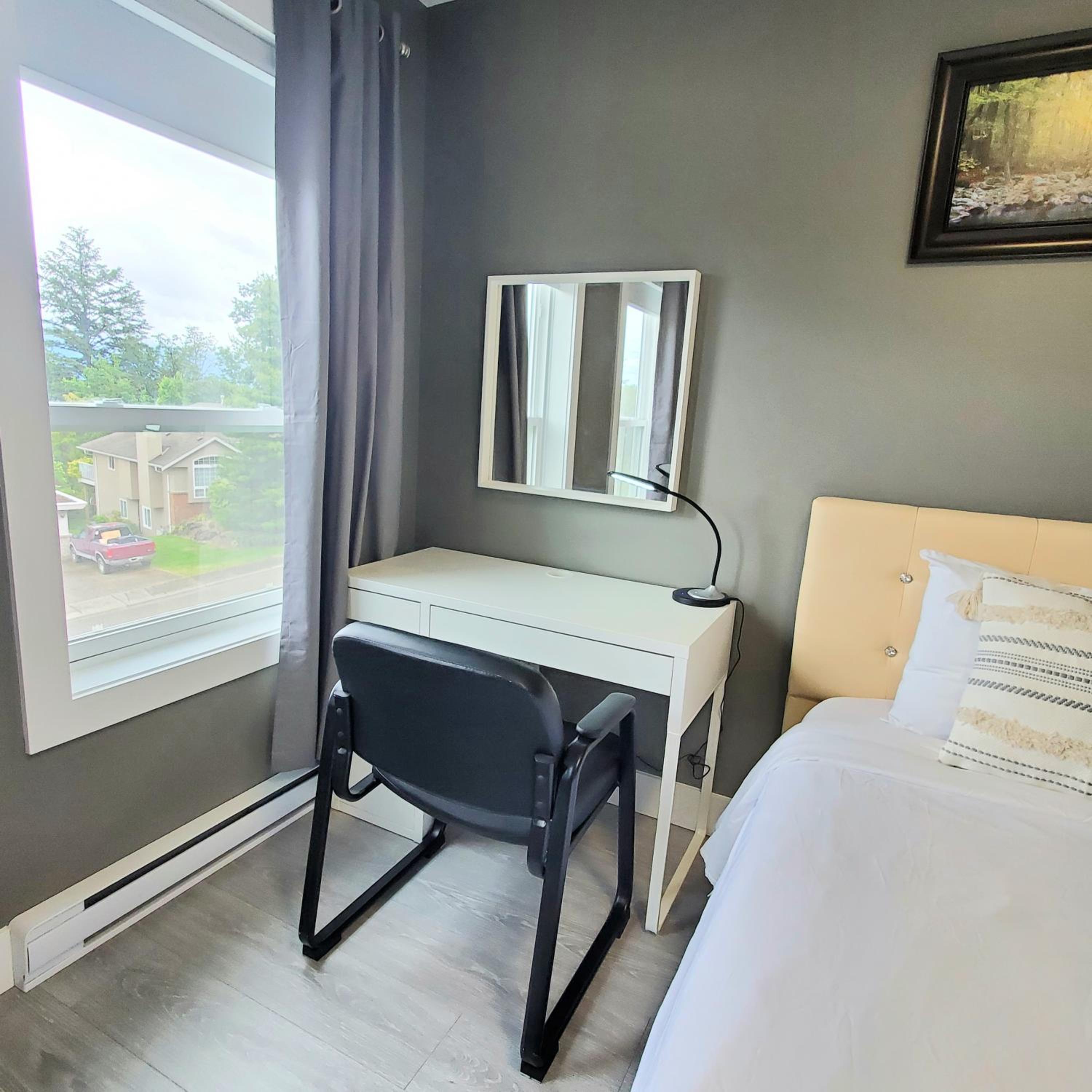 Garden House Near Heritage Park-Coliseum -HWY 1-Fishing-Cultus Lake