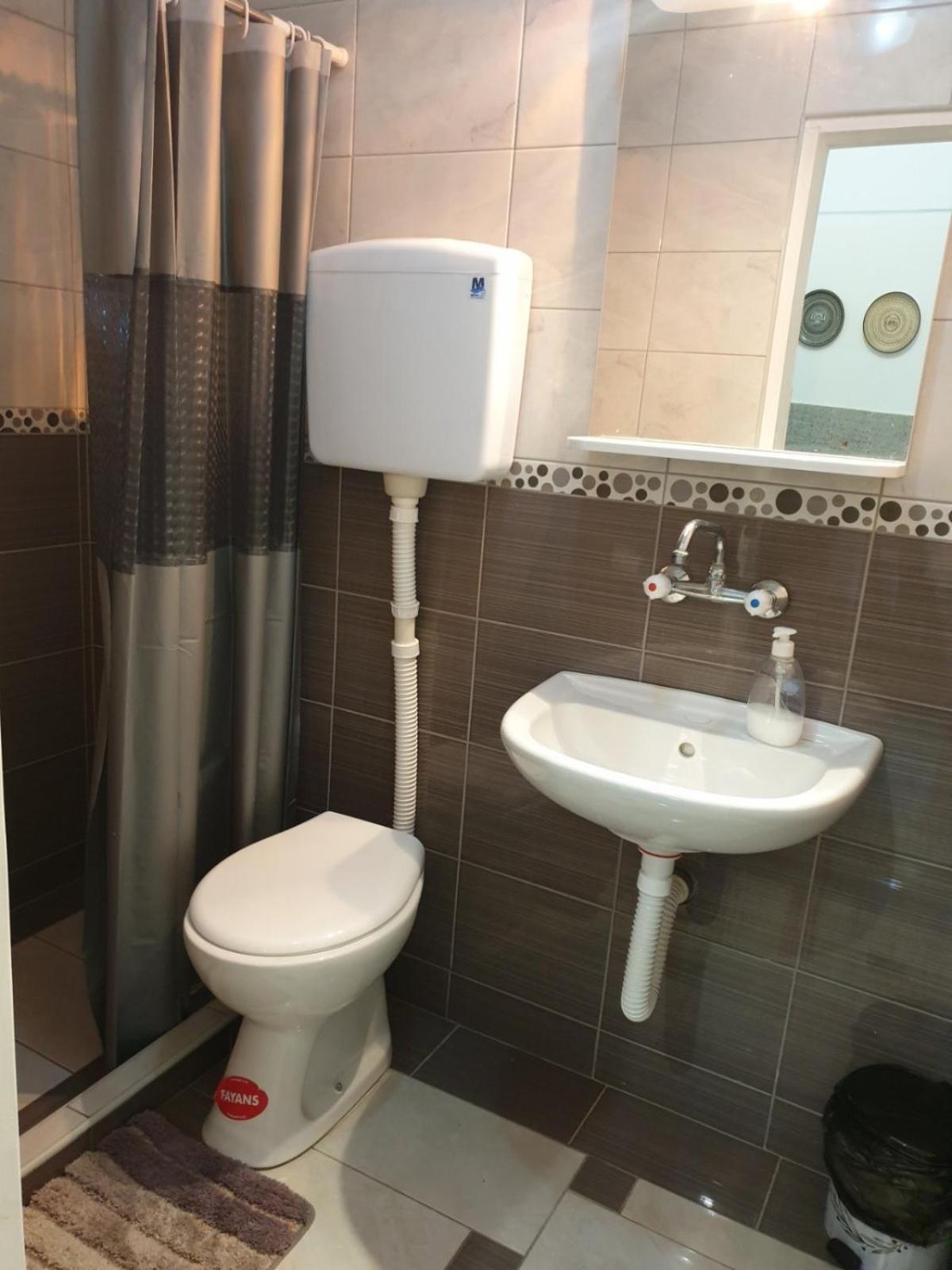 Apartman medju borovima view 5