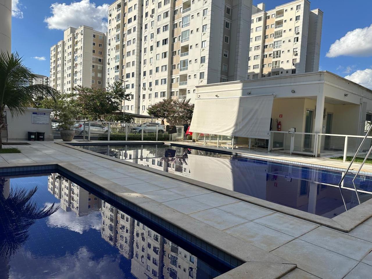 Flats Praia Uberlandia - Apt próximo ao Praia Clube - Area de lazer com Portaria 24 horas, piscina, academia, brinquedoteca, churrasqueira e áreas verdes p