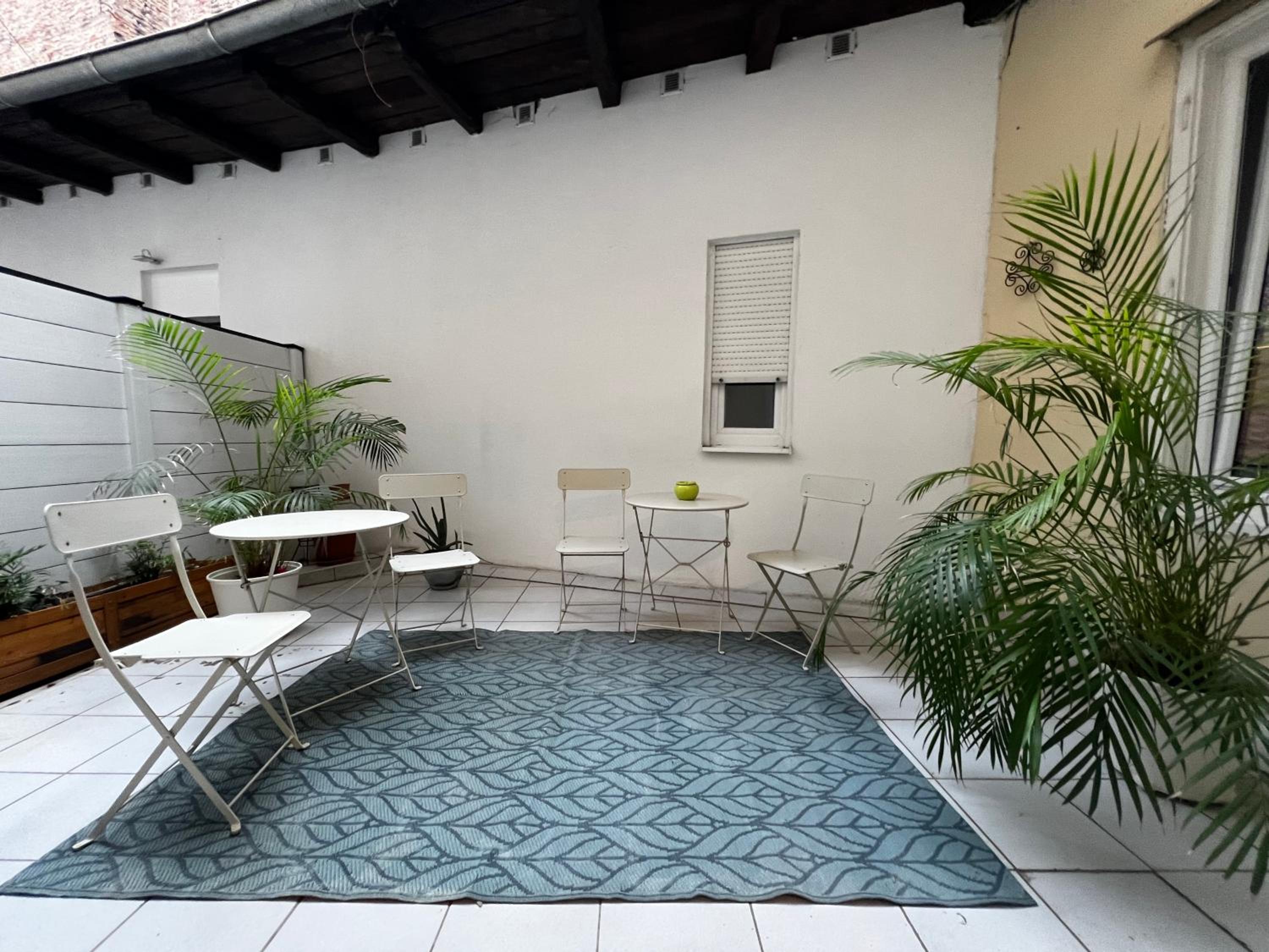 GARDEN Apartments