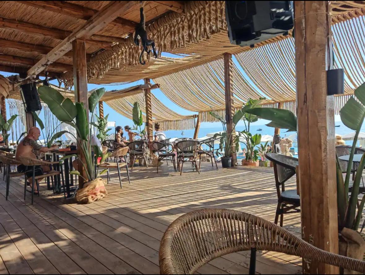 Heaven Apartment Drimades Olea Residence