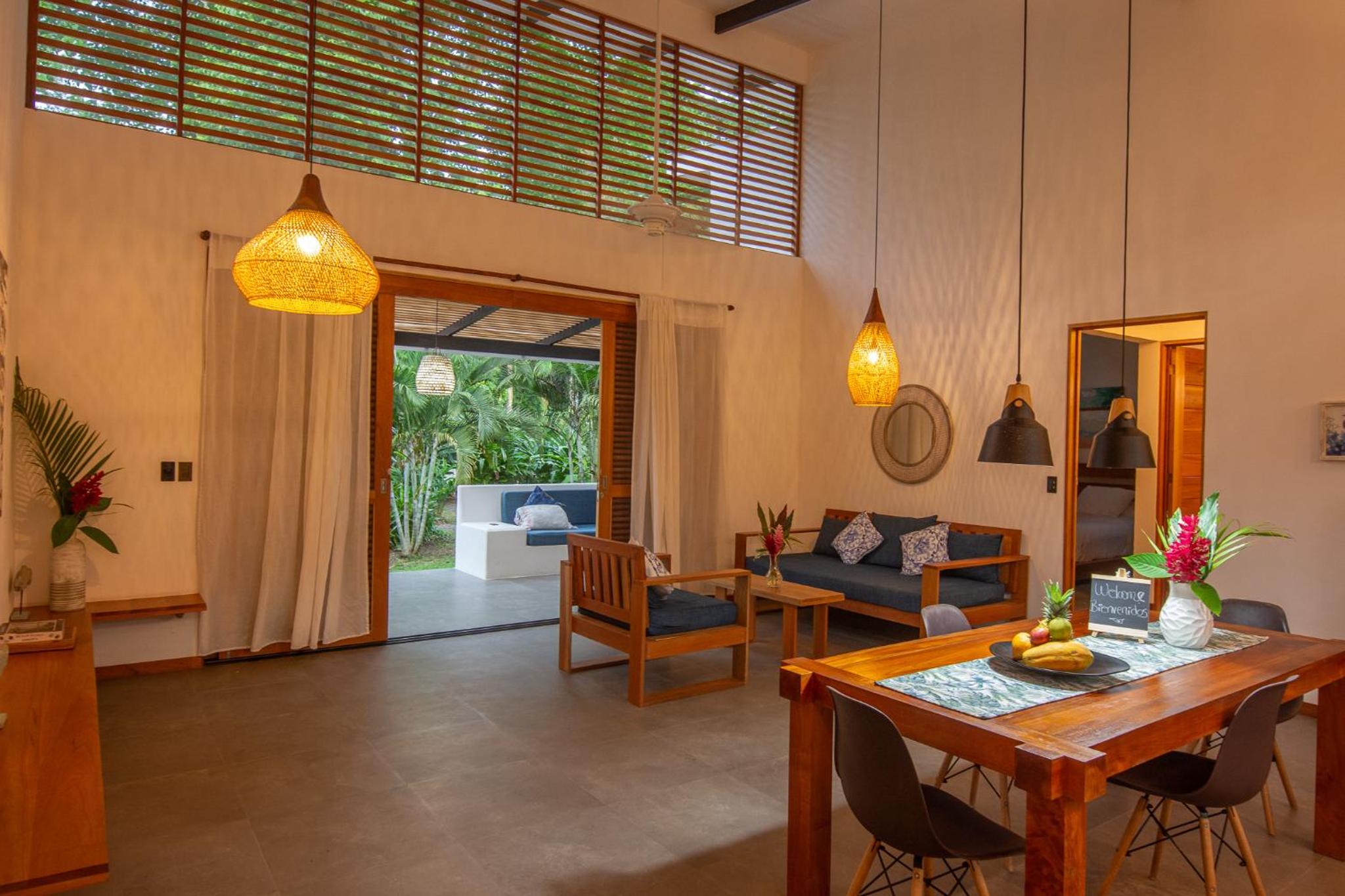 Tres Lodge- Private Pool - Nature and Comfort for Groups