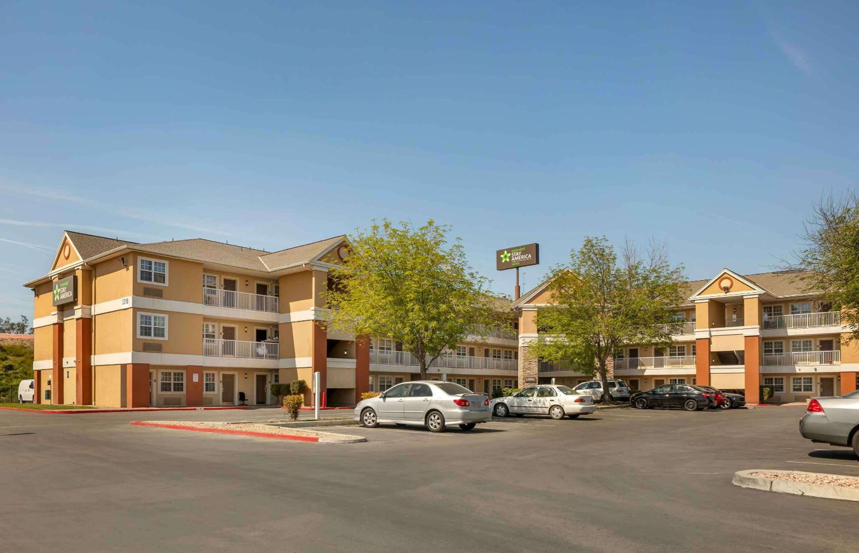 Hotel Extended Stay America Suites - Bakersfield - California Avenue - Image 1