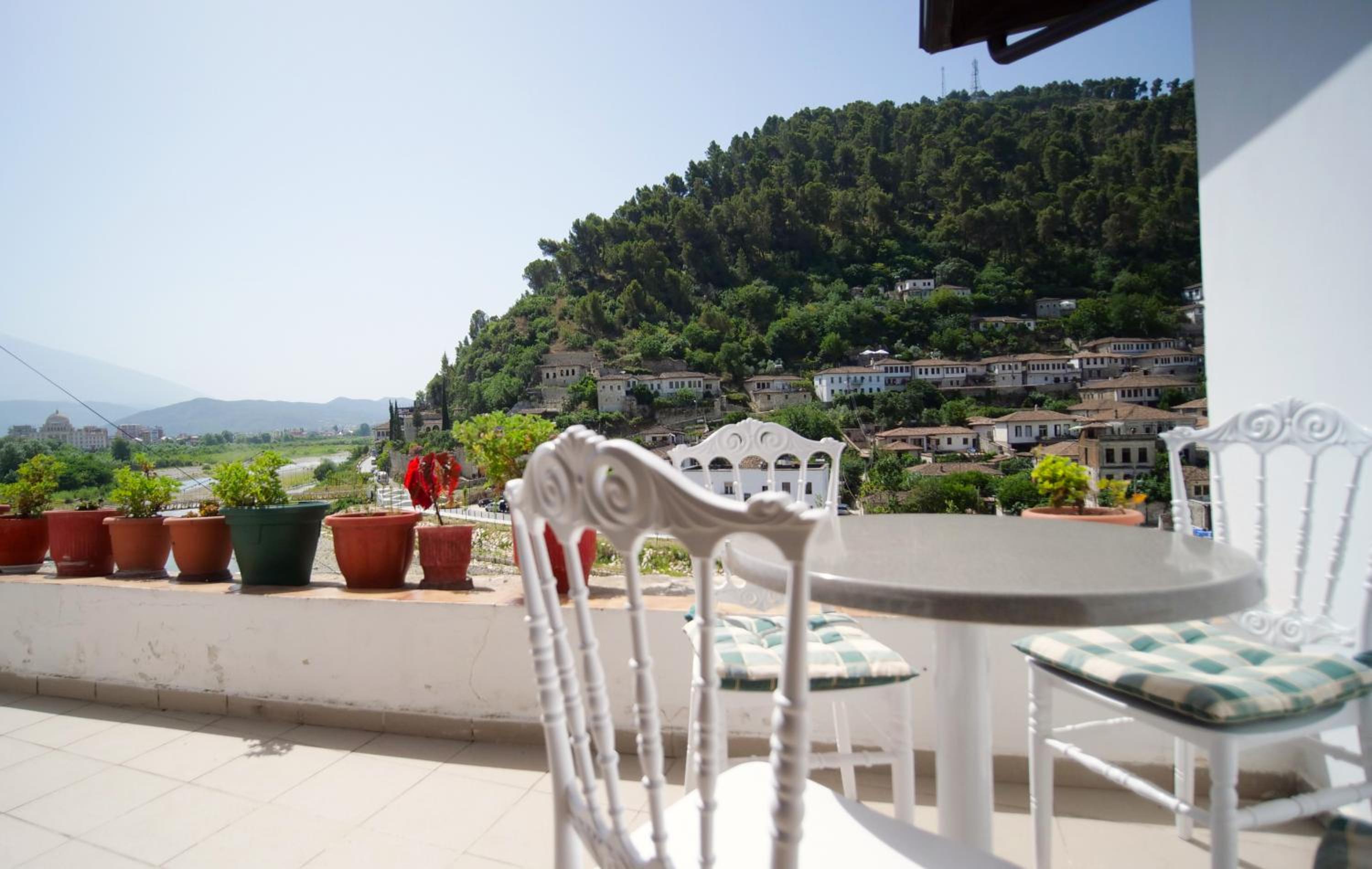 Berat Villa Lions Gate 1