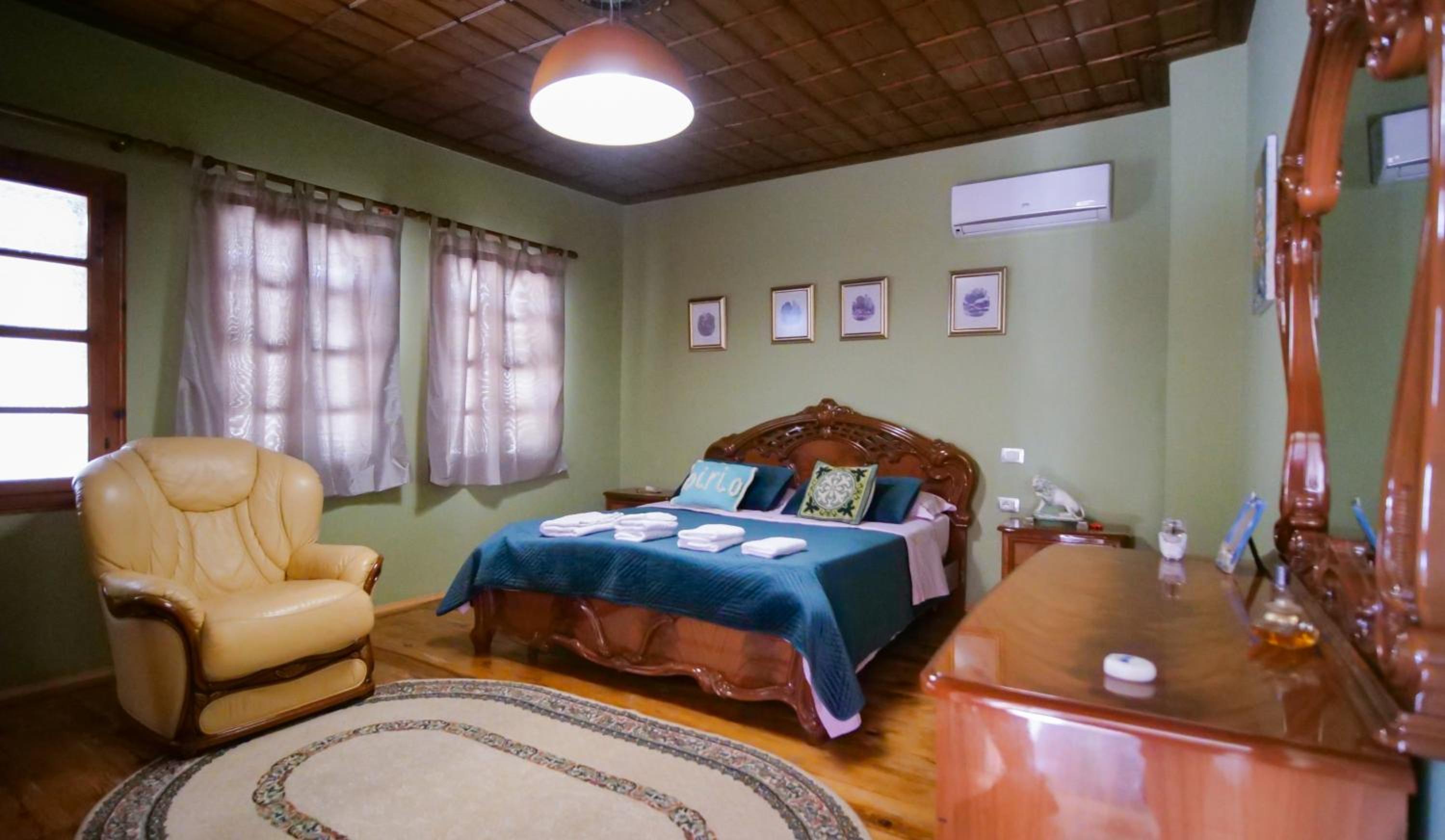 Berat Villa Lions Gate 1