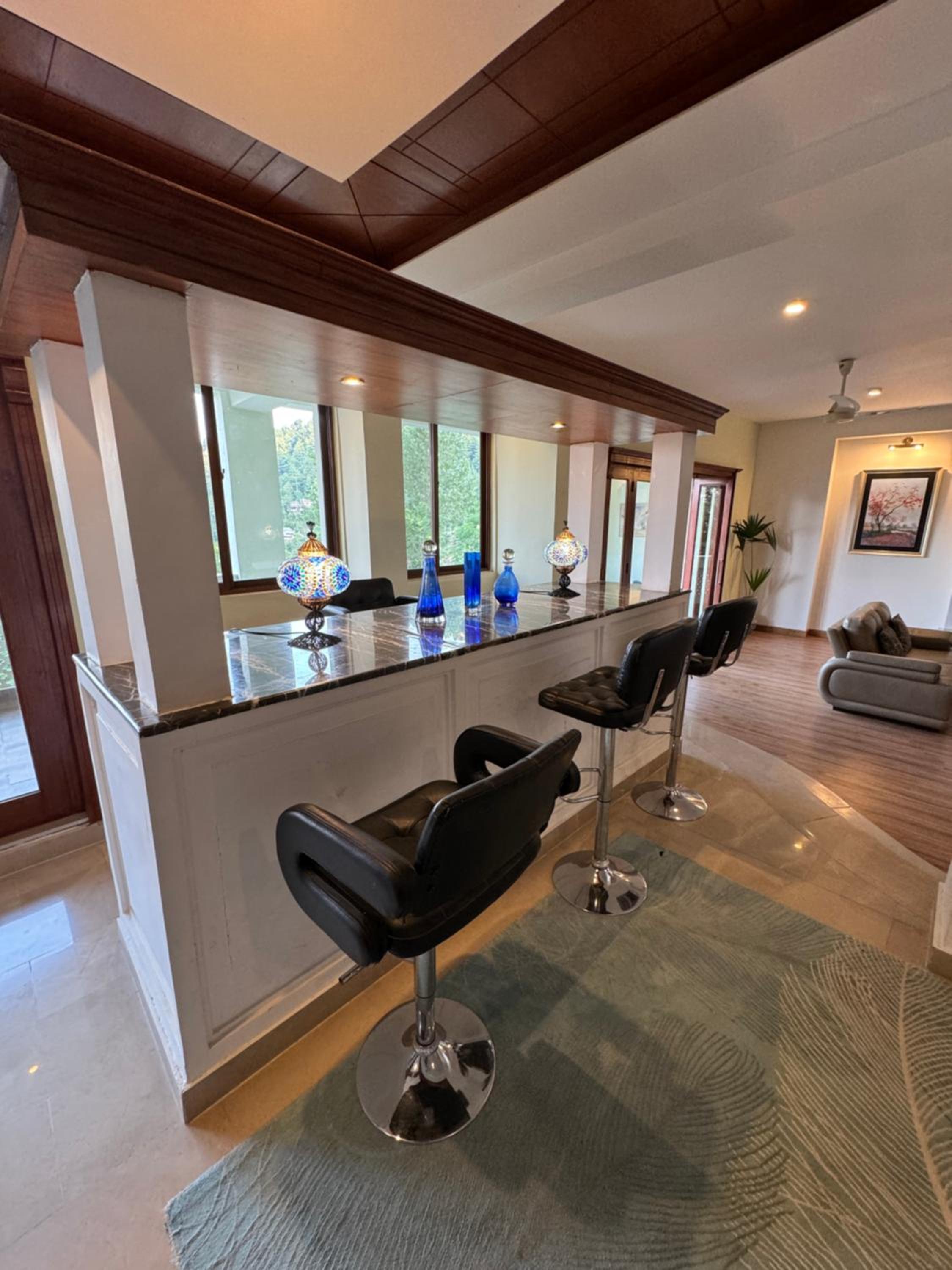 3-BR Murree Hills Hideaway with Scenic View view 4