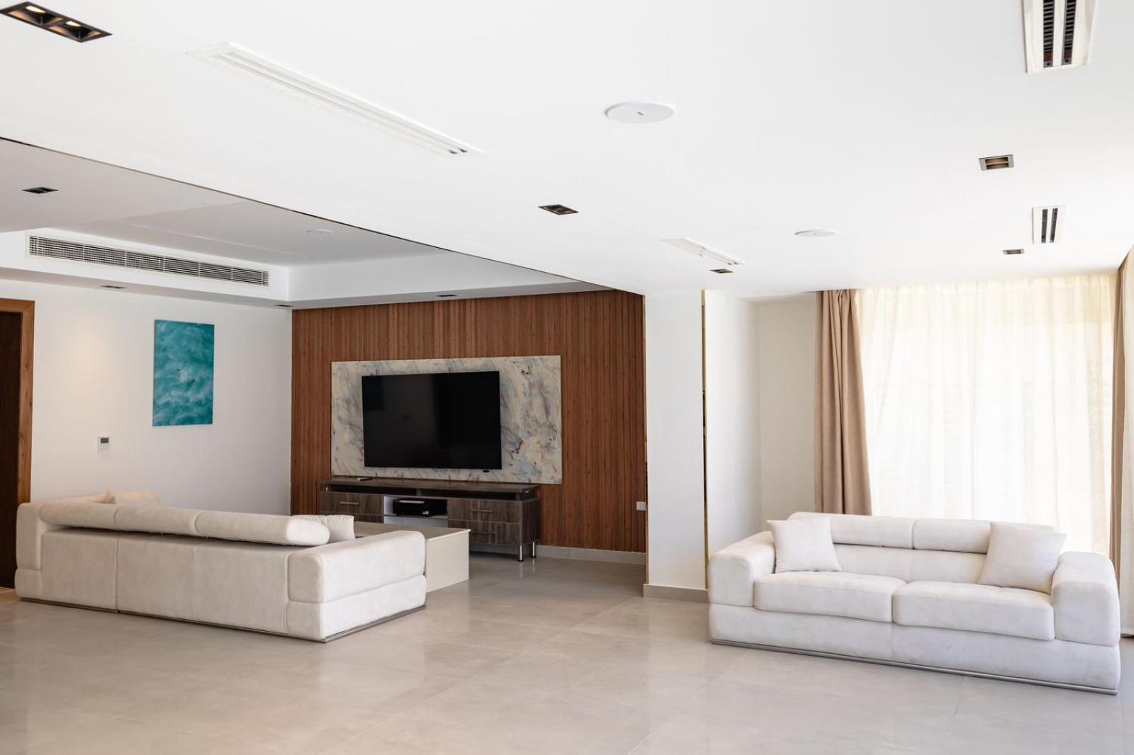 Hacienda Bay Villa with private pool