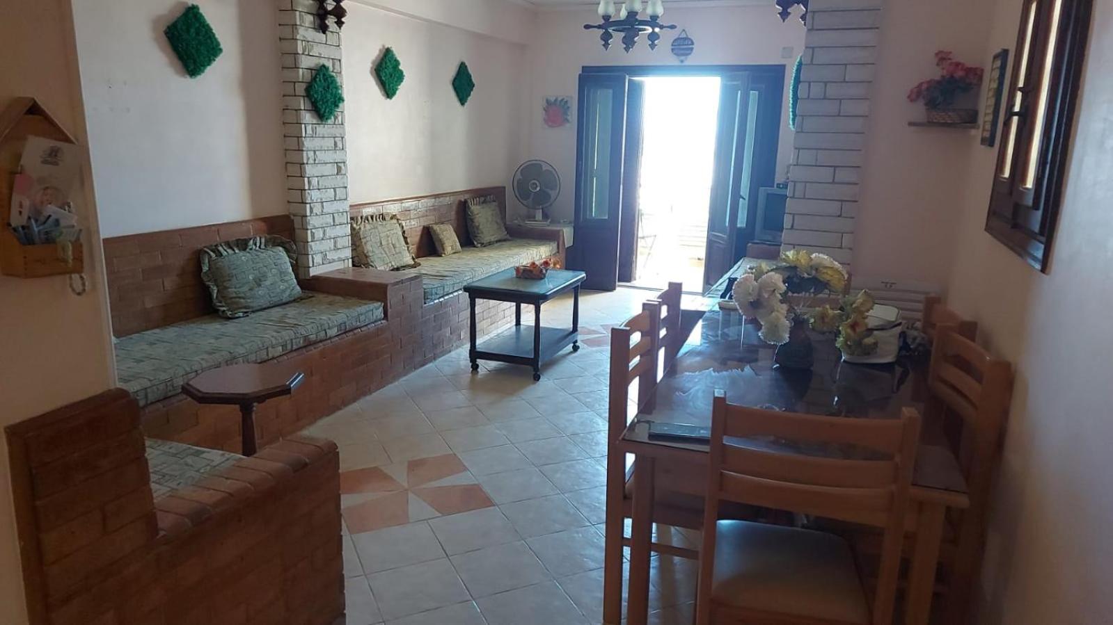 Cozy Sea view Chalet, in front of Marina 8 view 5