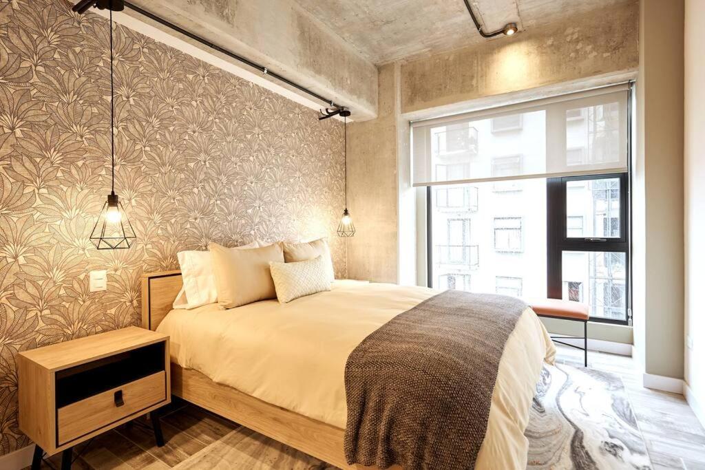 Beautiful New Apartment in Zone 4 with Air Conditioning view 4