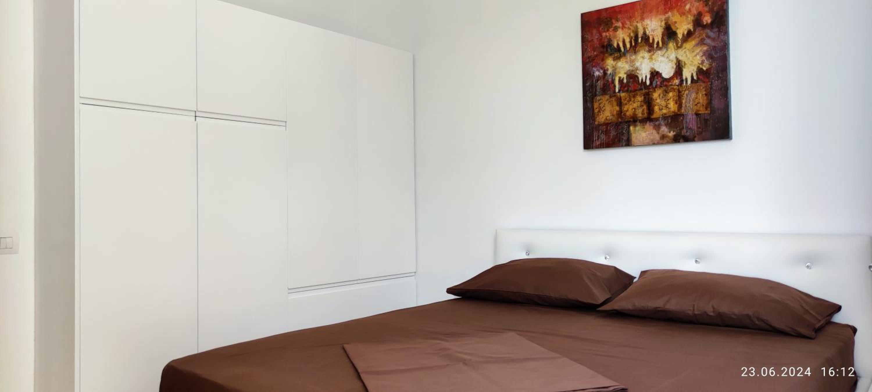 Pilot Apartments 2
