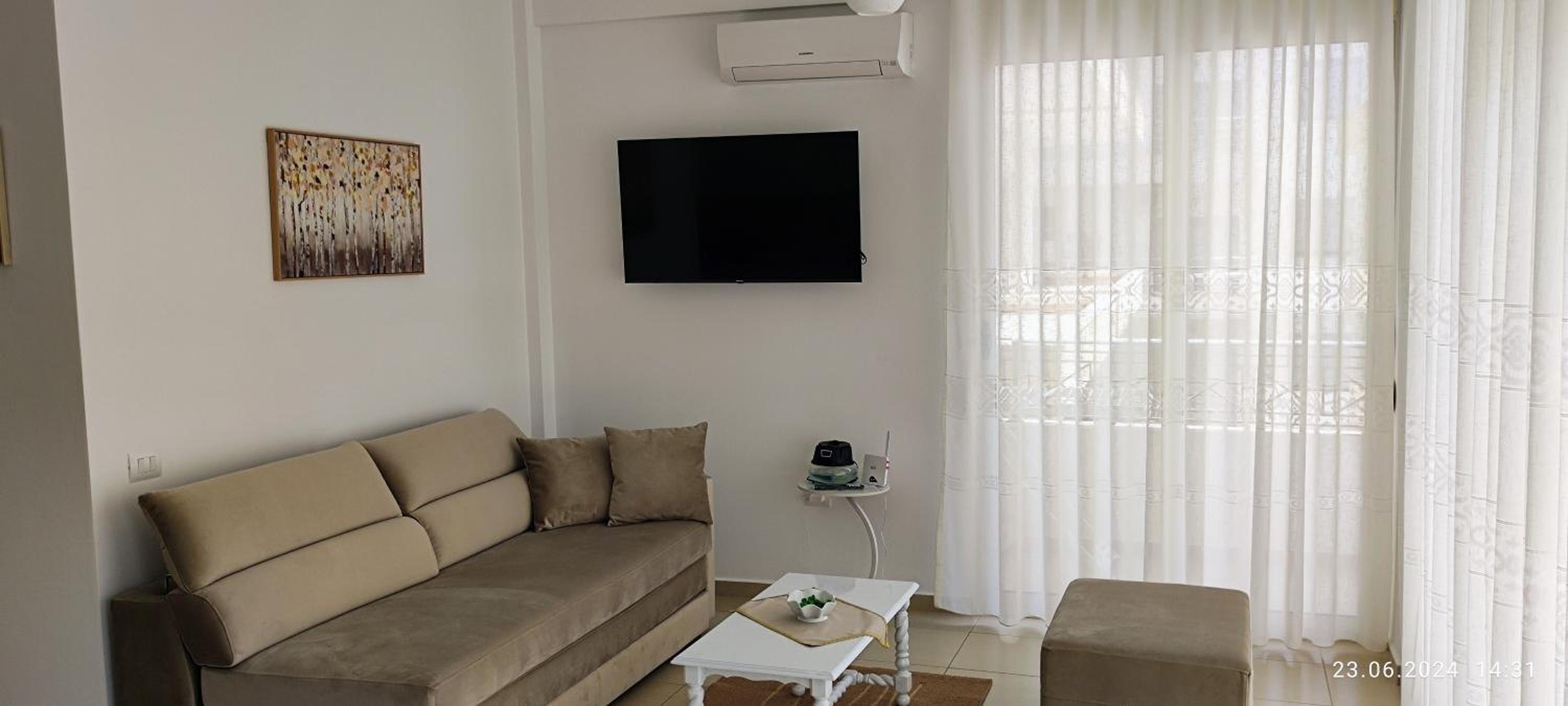 Pilot Apartments 2