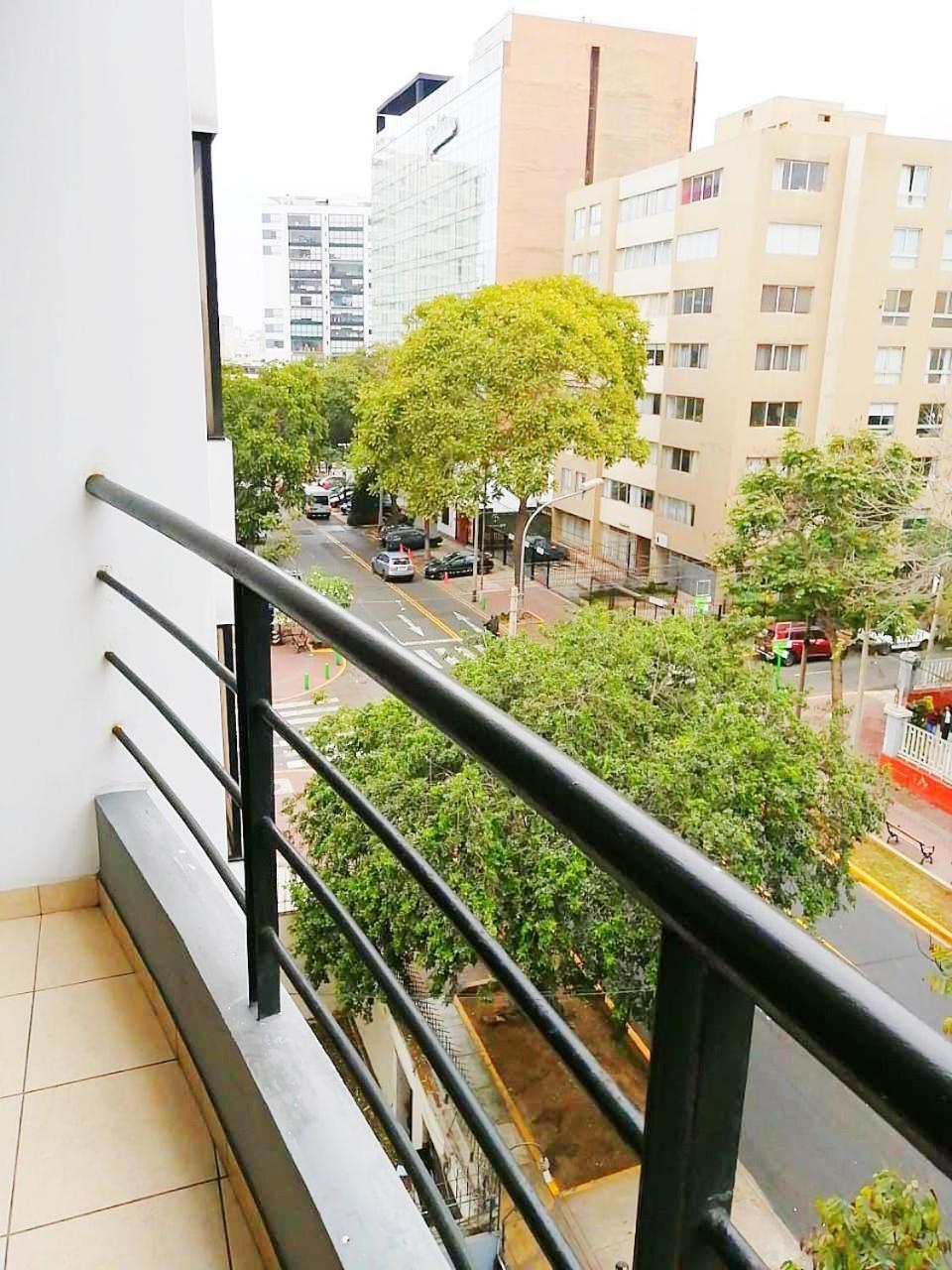 Two Bedroom in the heart of Miraflores view 4