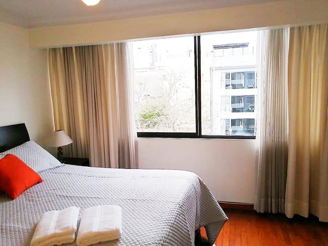Two Bedroom in the heart of Miraflores view 3