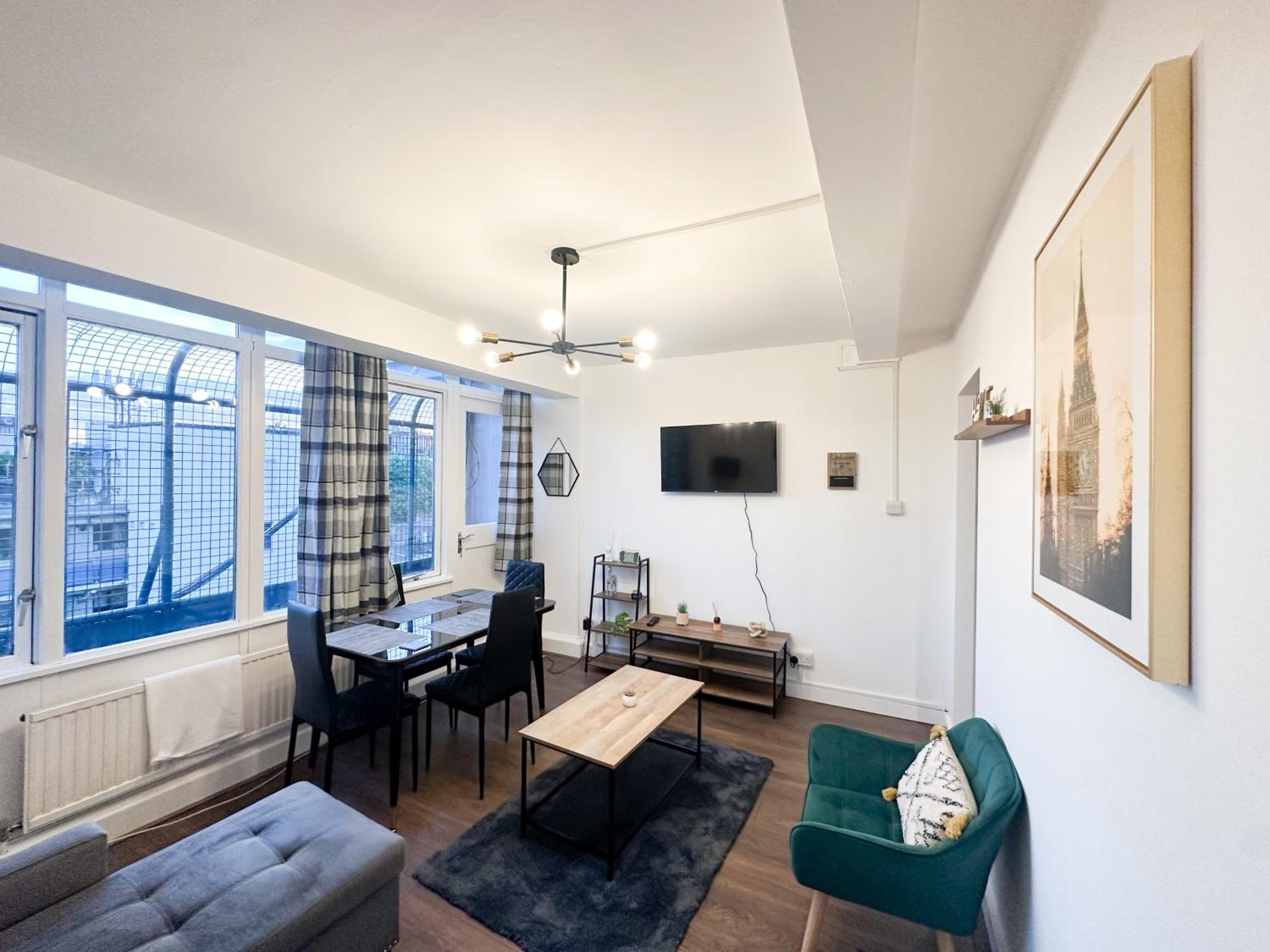 Gatesden apartment