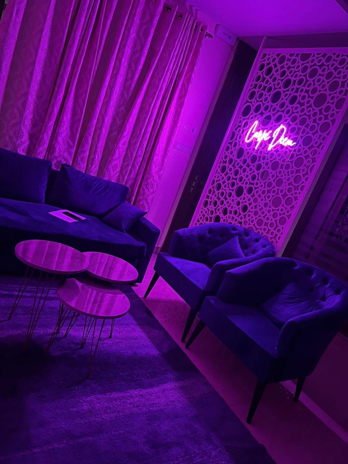 luxury 2 Bedroom Apartment