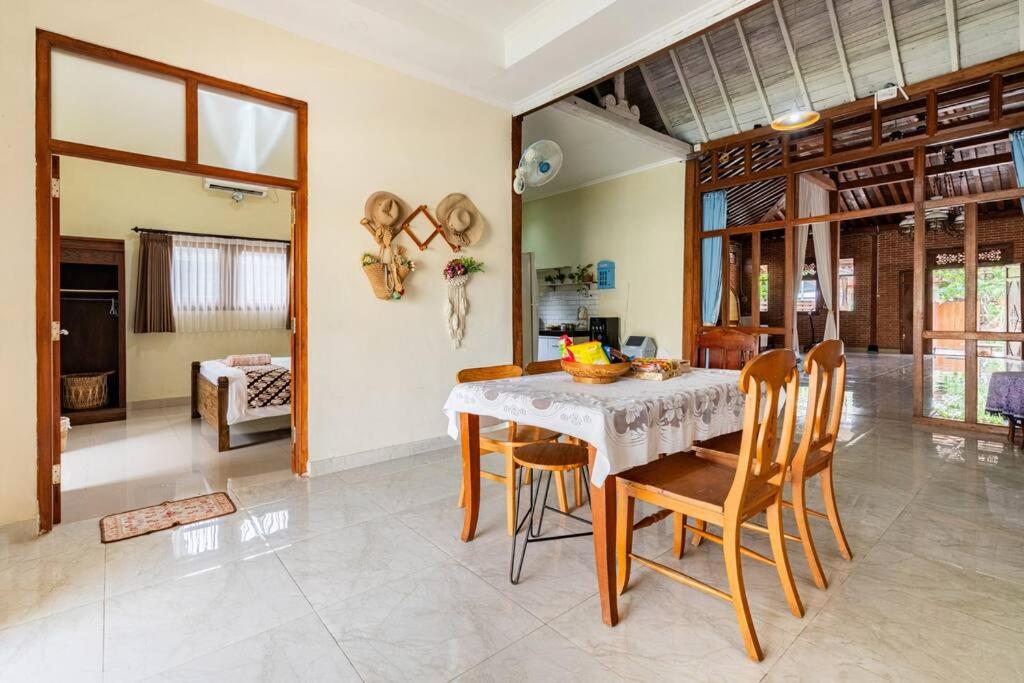 Villa Pondok Joglo view 4