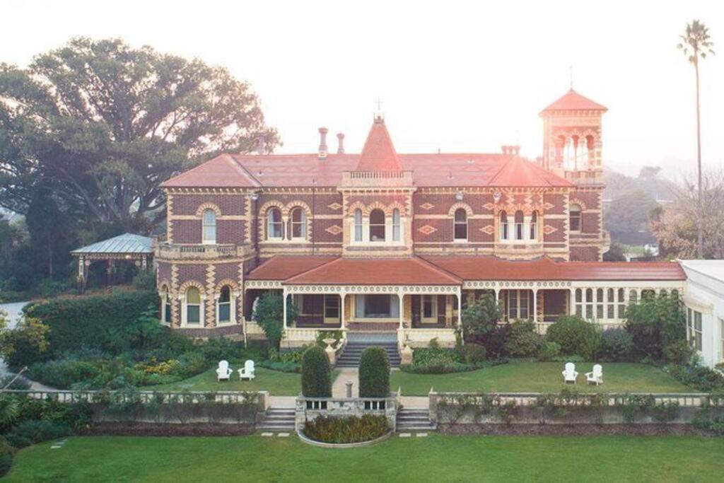 Opposite Rippon Lea Estate