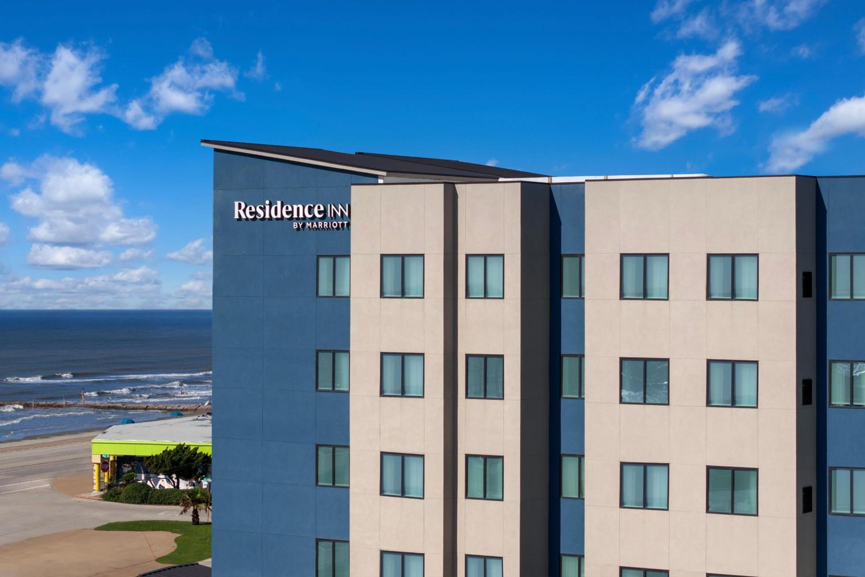 Hotel Residence Inn by Marriott Galveston Island - Image 1