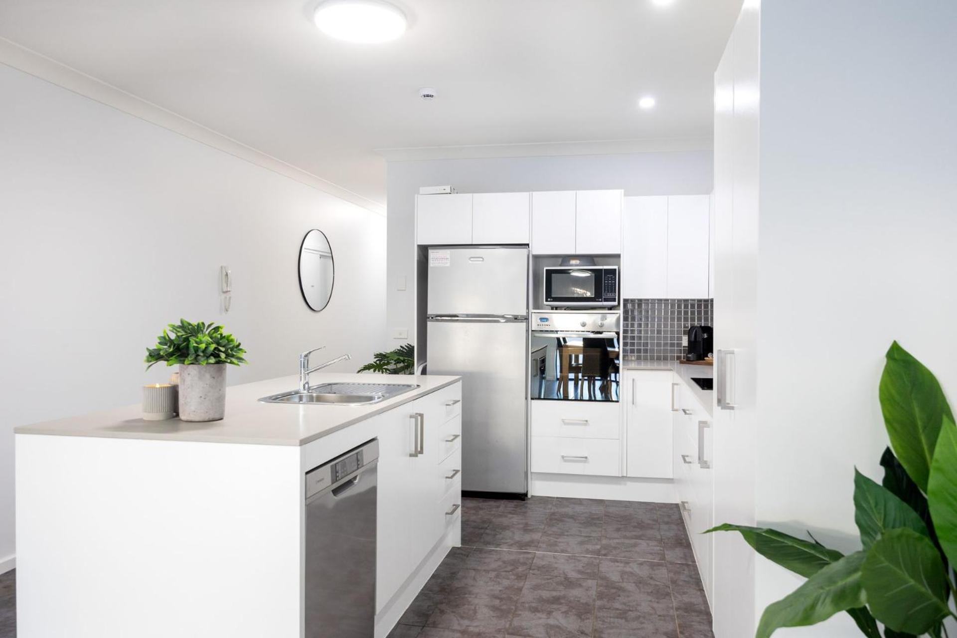 Mollymook Luxury Beachfront Apartment 3