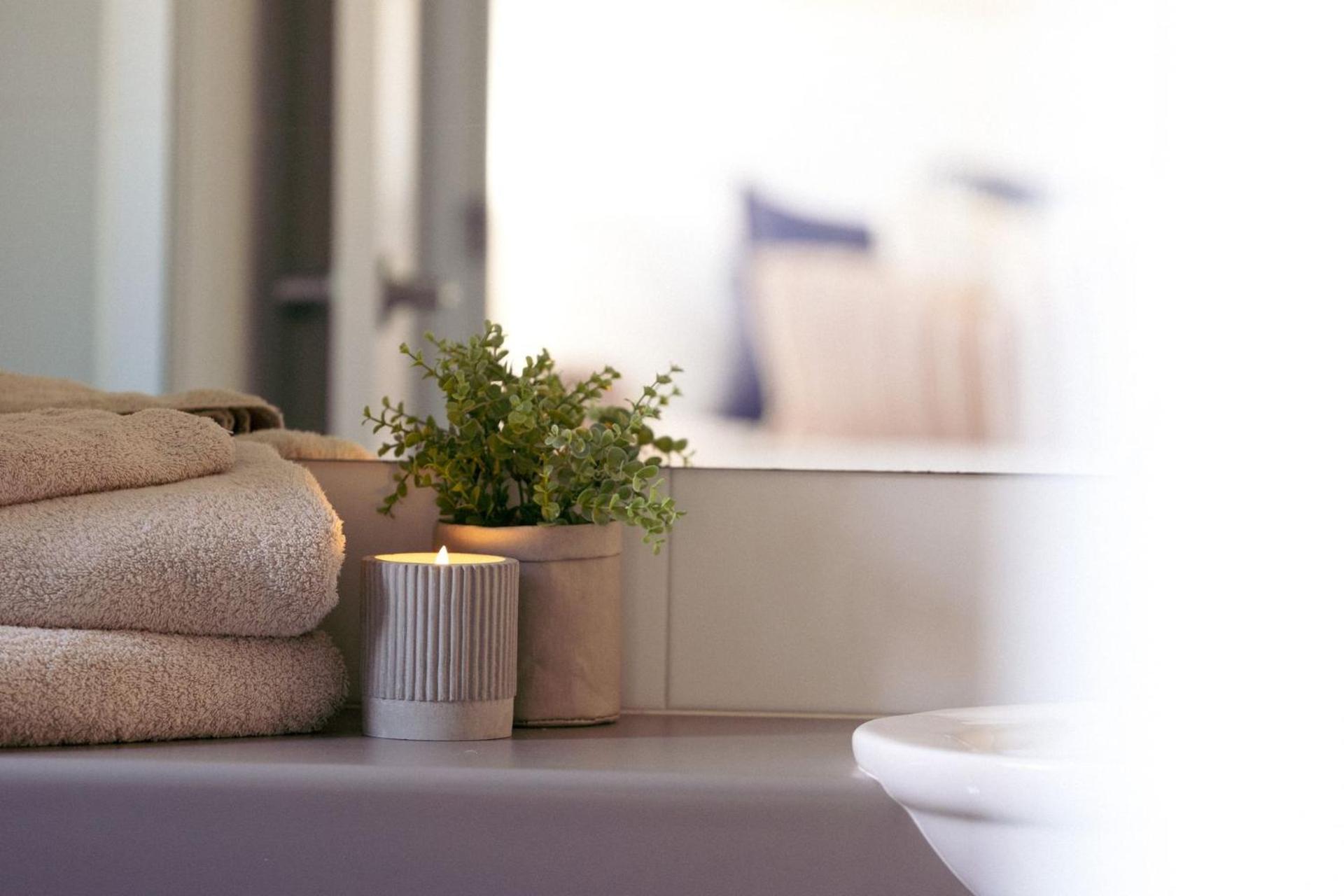 Mollymook Luxury Beachfront Apartment 3