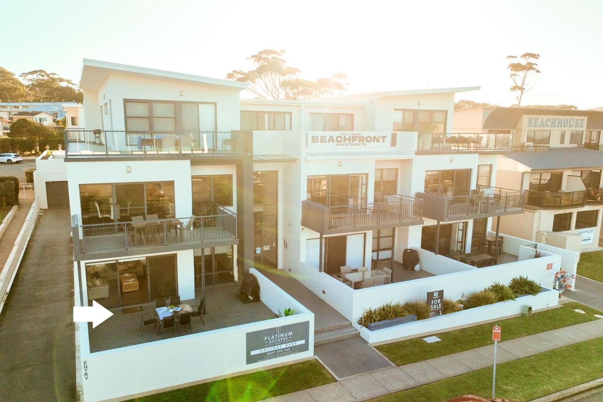 Mollymook Luxury Beachfront Apartment 3