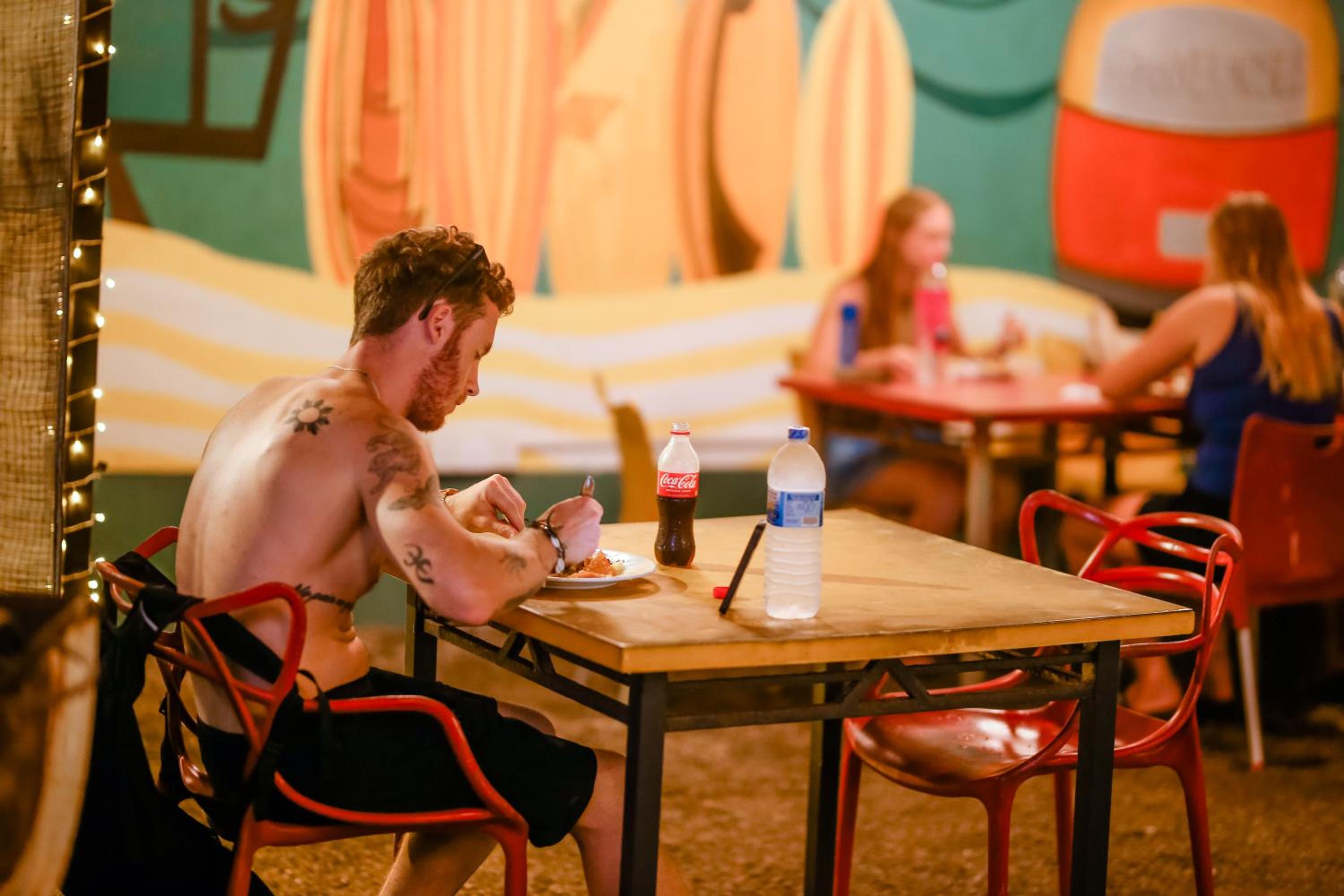 Hangover Hostels Mirissa