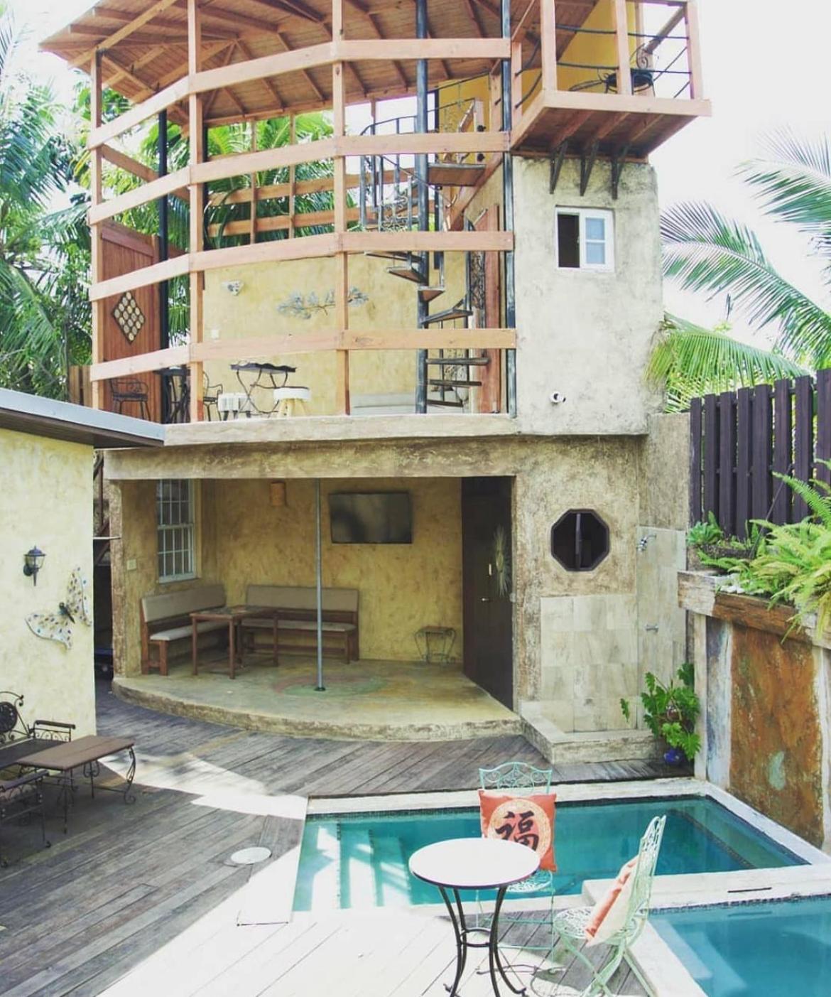 One32 Guest House view 3