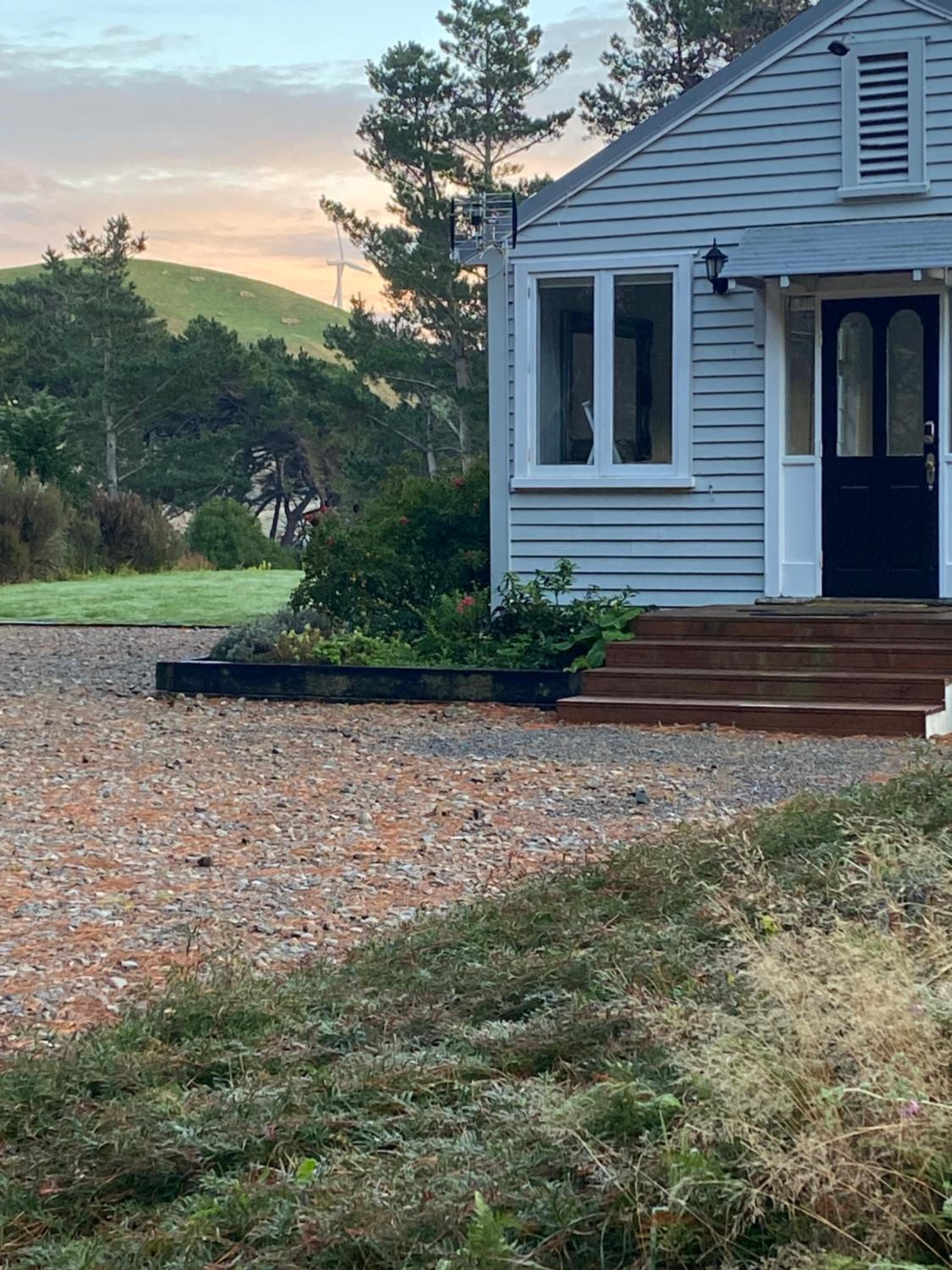 Ohariu Farm Cottage