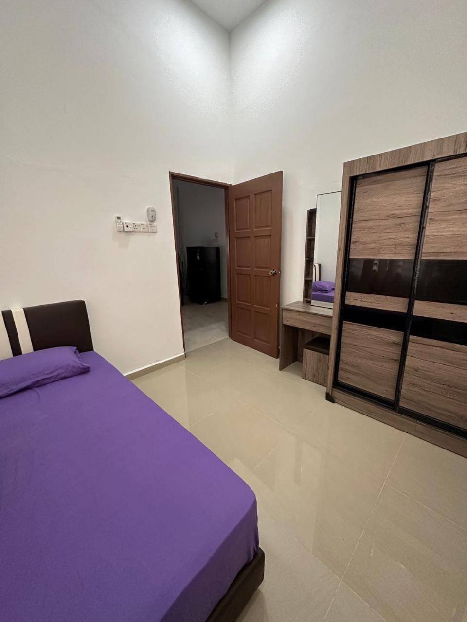 Homestay Kemaman Fyna08 Semi-D, 4 Bedrooms Dekat Pantai Kijal photo 6