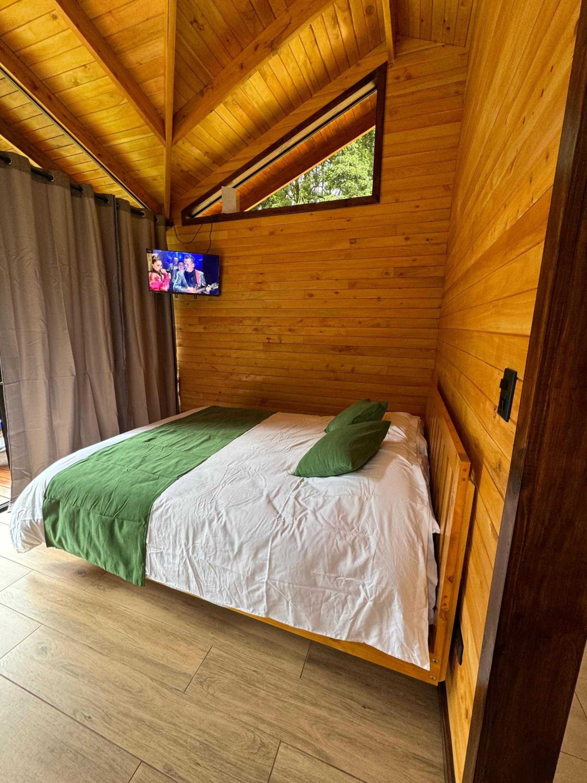 Entre Árboles Lodge