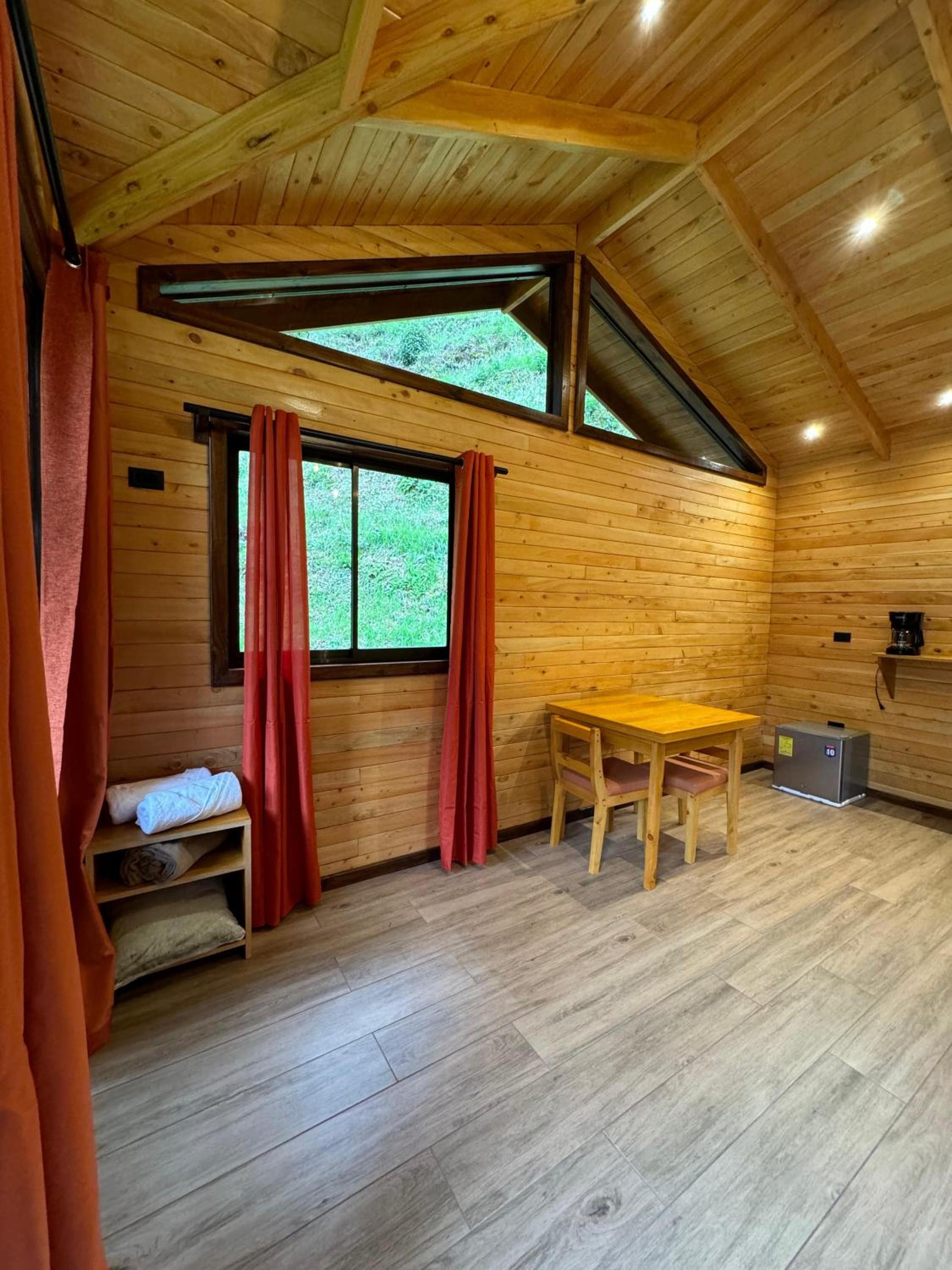 Entre Árboles Lodge