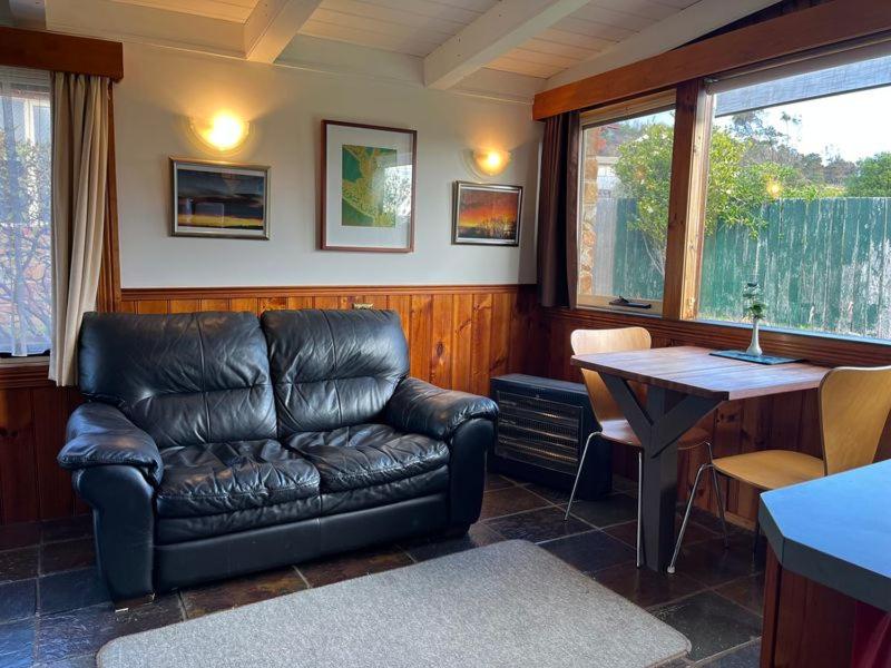 The Studio - Tidelines of Bicheno