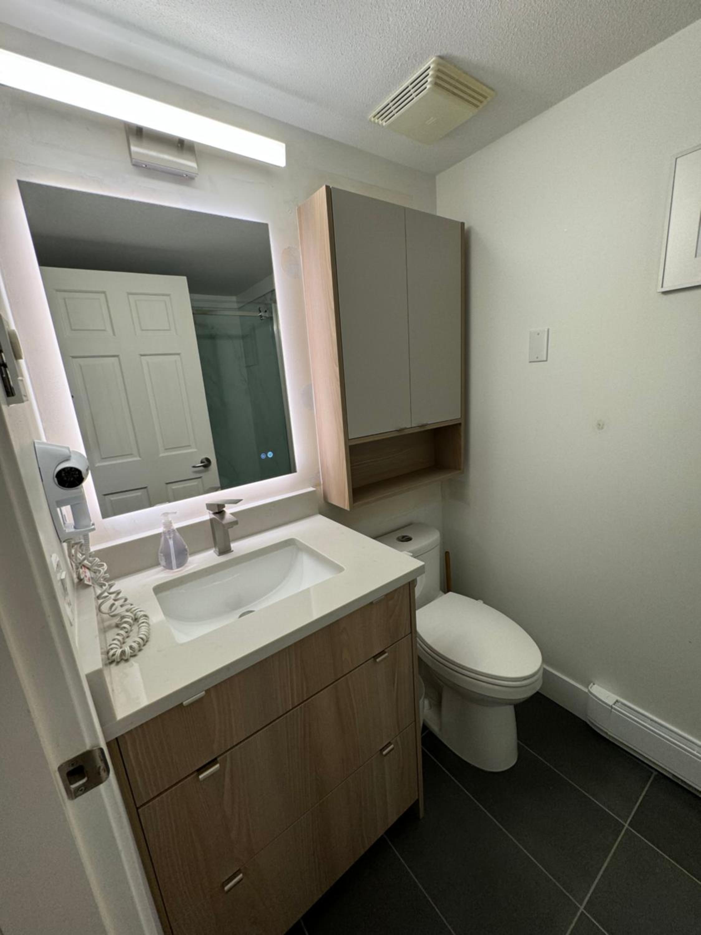 Beautiful 1BR 1BA Apartment at NORTHSTAR-Whistler, BC