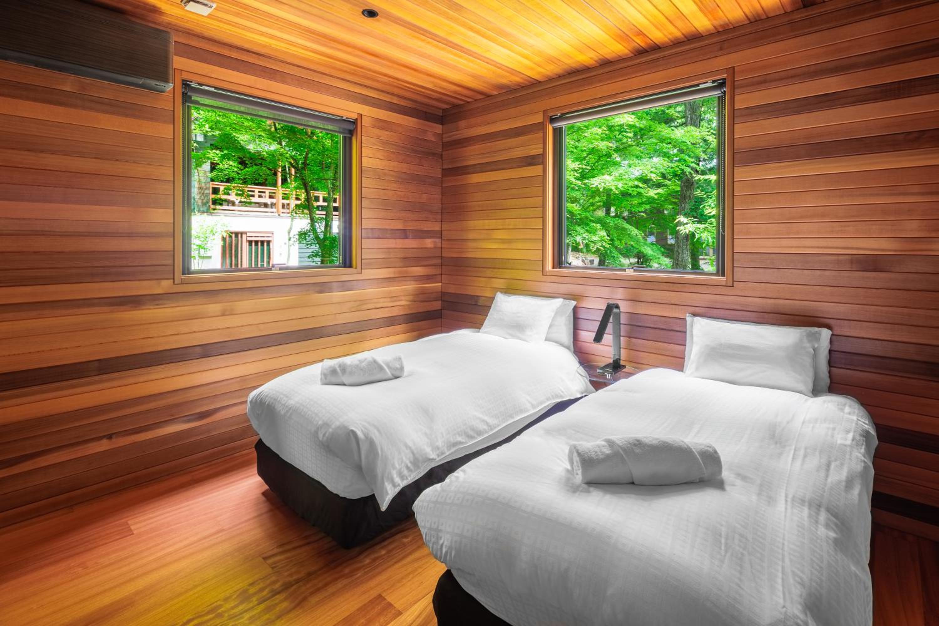 Phoenix Chalets by HHG