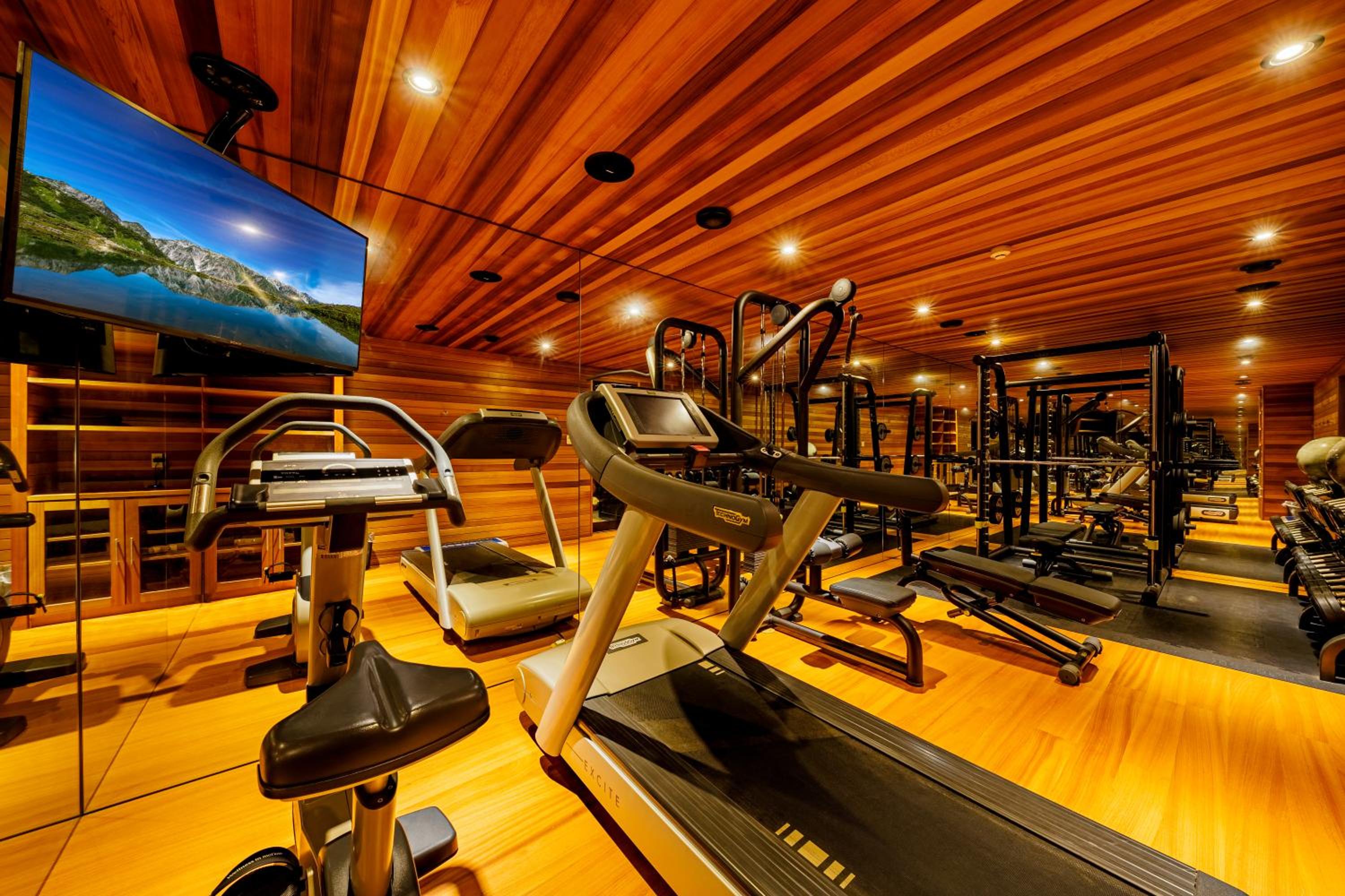 Phoenix Chalets by HHG
