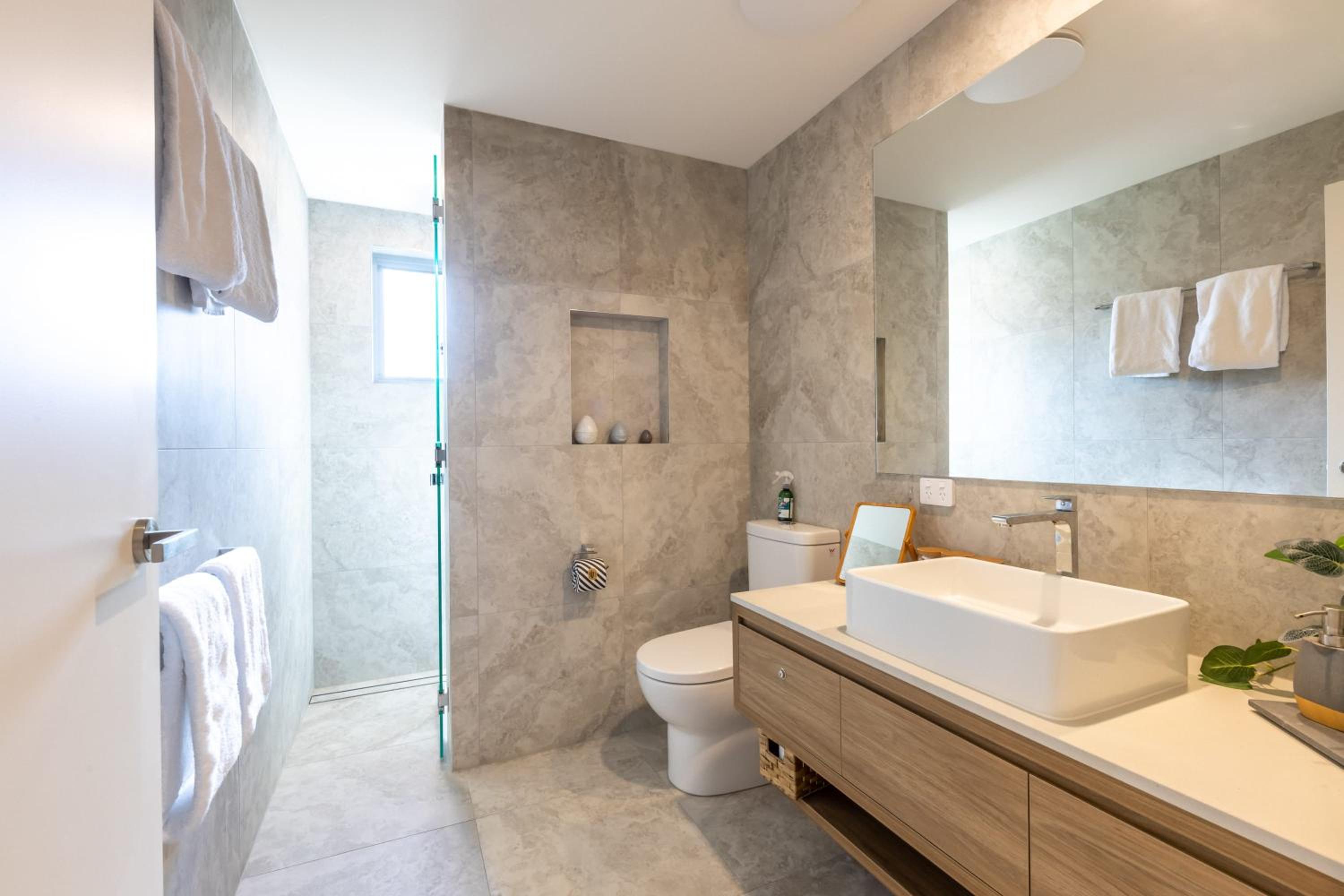 Kings Beach Oceanfront Oasis